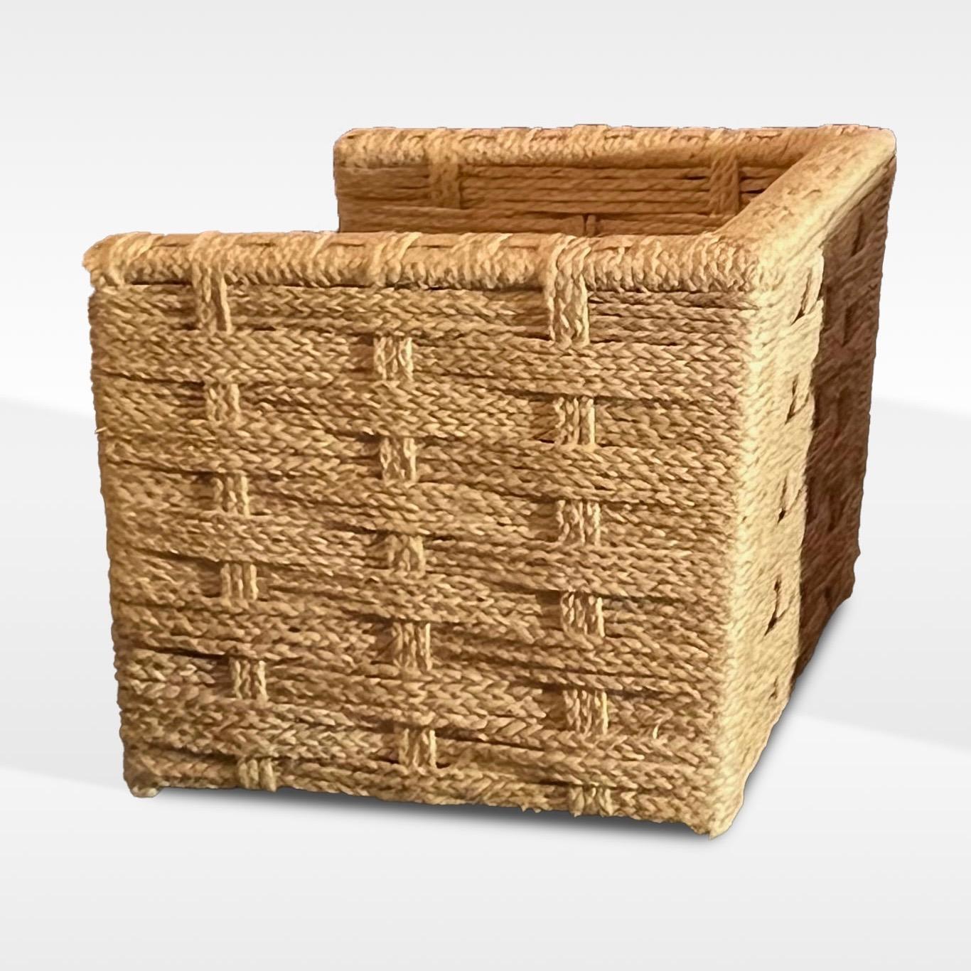 Adrian Audoux and Frida Minnet rare vintage  handwoven raffia cube chair For Sale 1