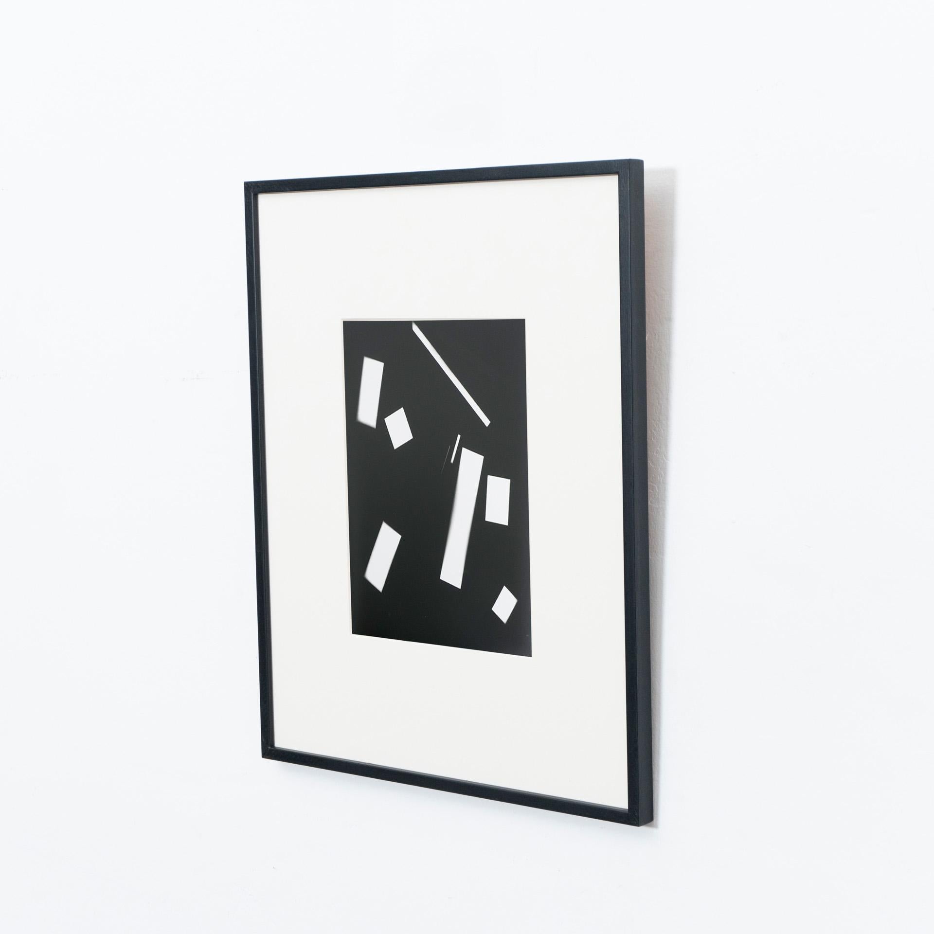 Espagnol Adrian Contemporary Photography, 2013 en vente
