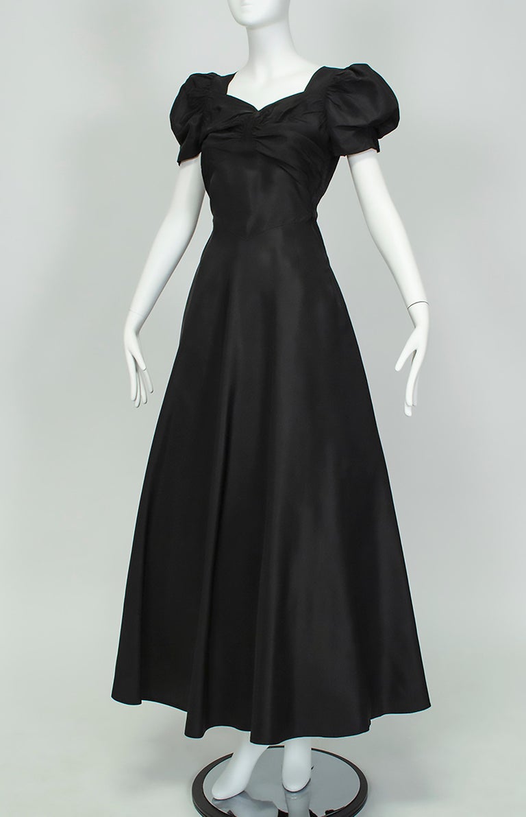 black regency dress Size M: Gothic Regency Gown (1800-1815) – Stitchin' Addiction LLC main image 1