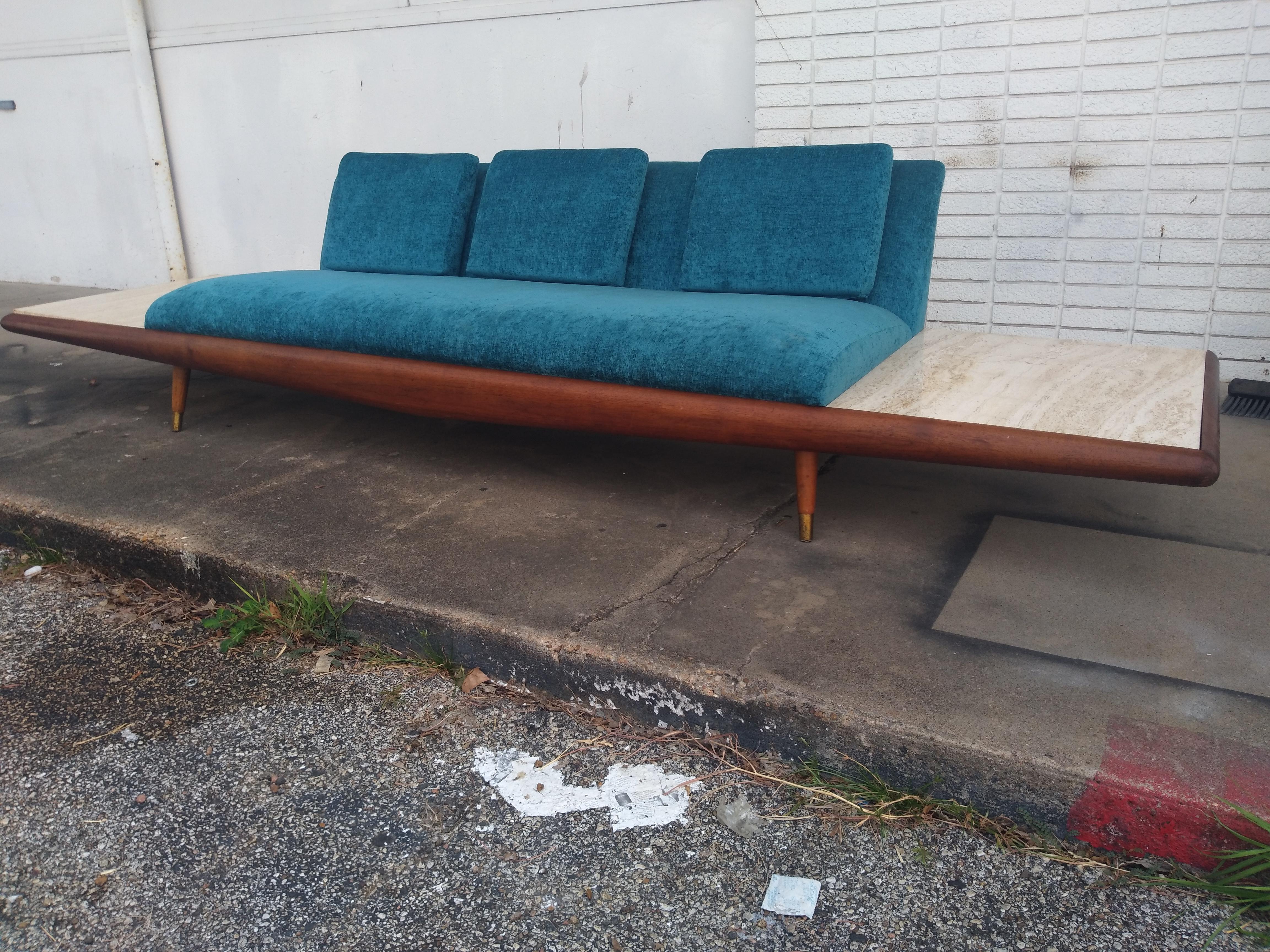 Adrian Pearsall 10.5ft. Sofa/Daybed with built-in Travertine Tables In Good Condition For Sale In Pasadena, TX