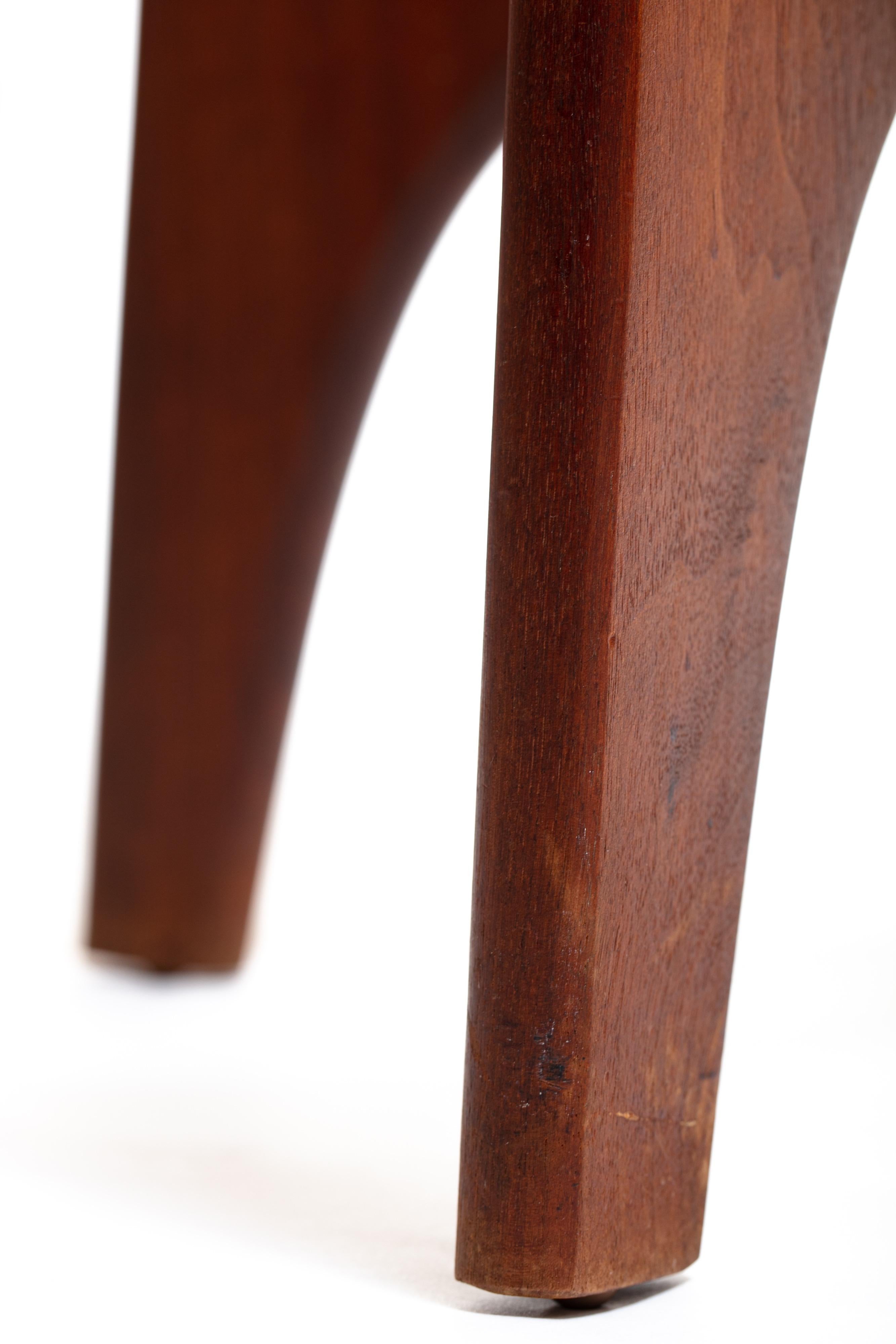 Adrian Pearsall 1924-T24 Walnut Side Table for Craft Associates 3