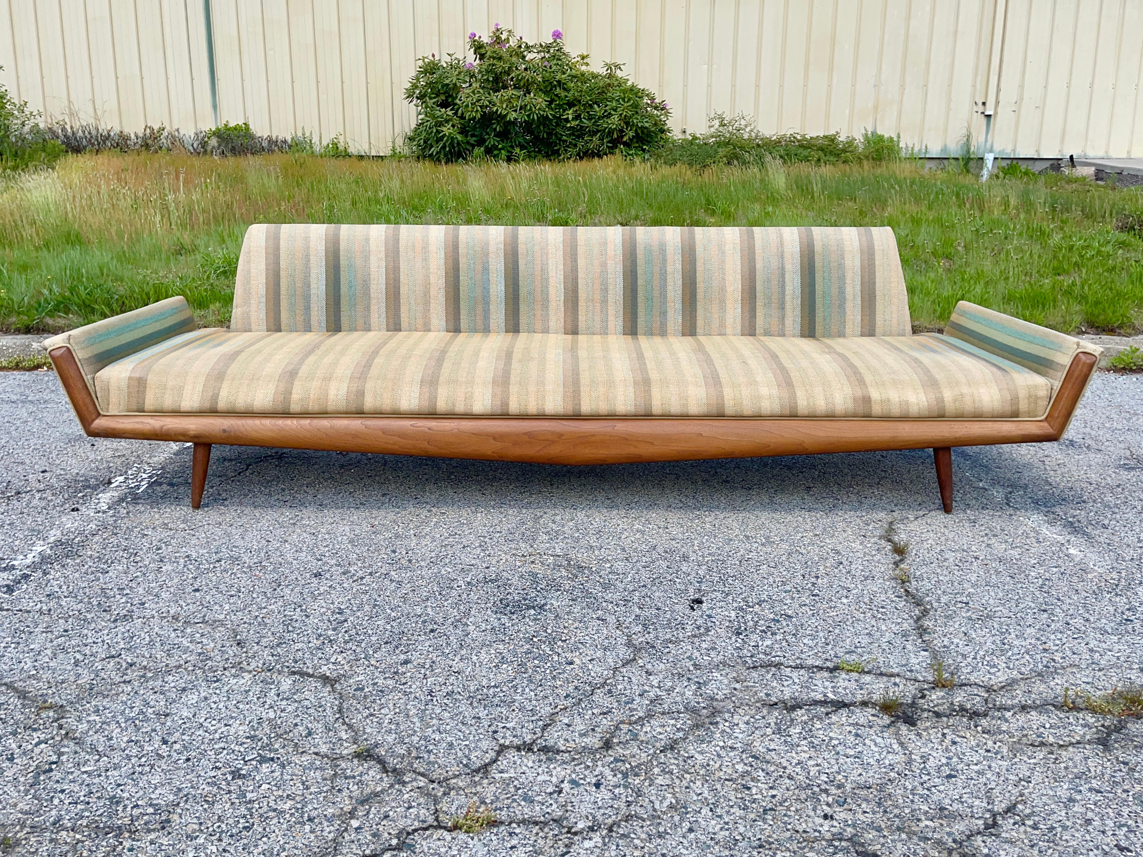 Mid-Century Modern Adrian Pearsall 2000-S Gondola Sofa For Sale