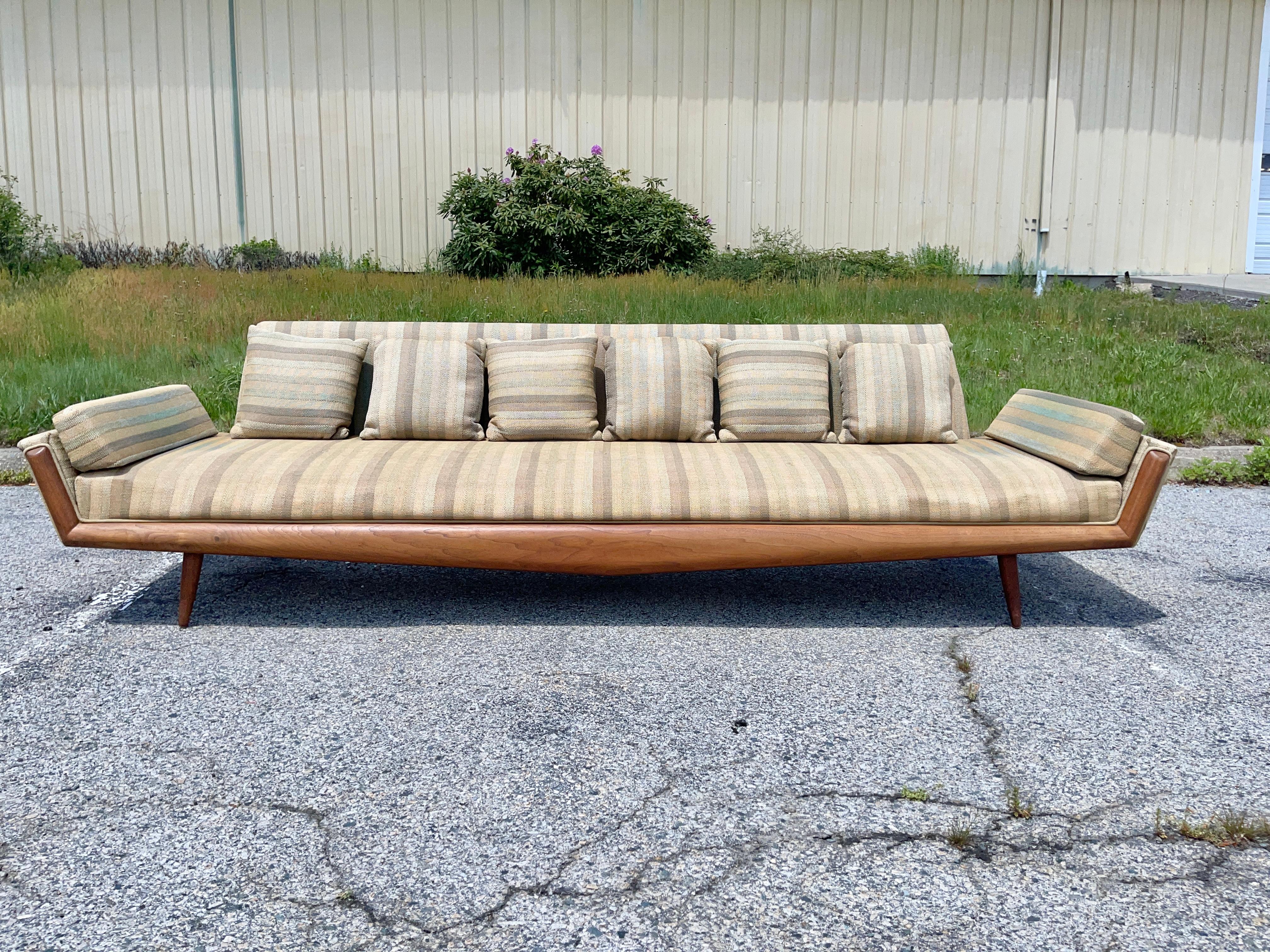 Walnut Adrian Pearsall 2000-S Gondola Sofa For Sale