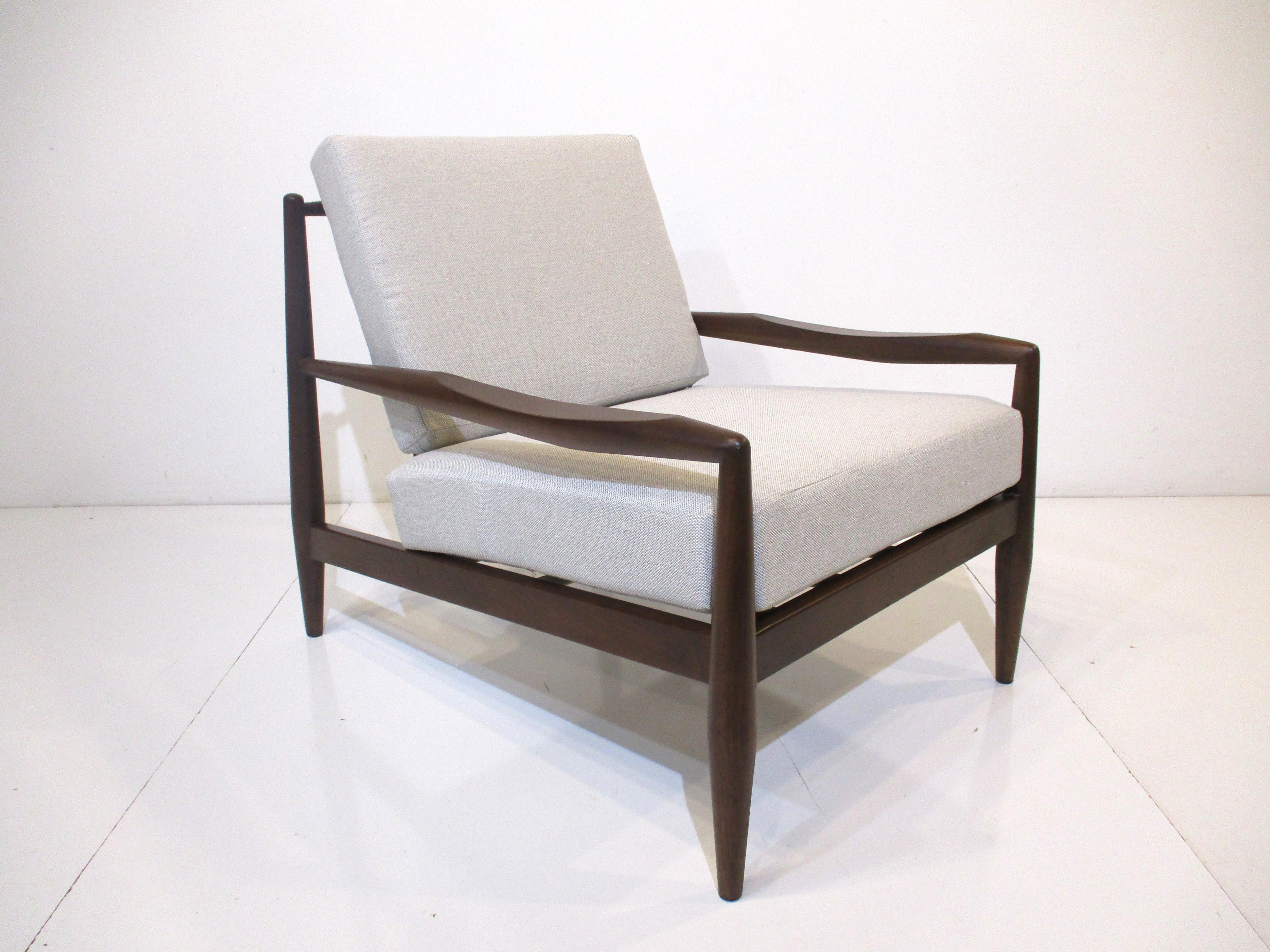 Adrian Pearsall 843-C Walnut Lounge Chair for Craft Associates 4