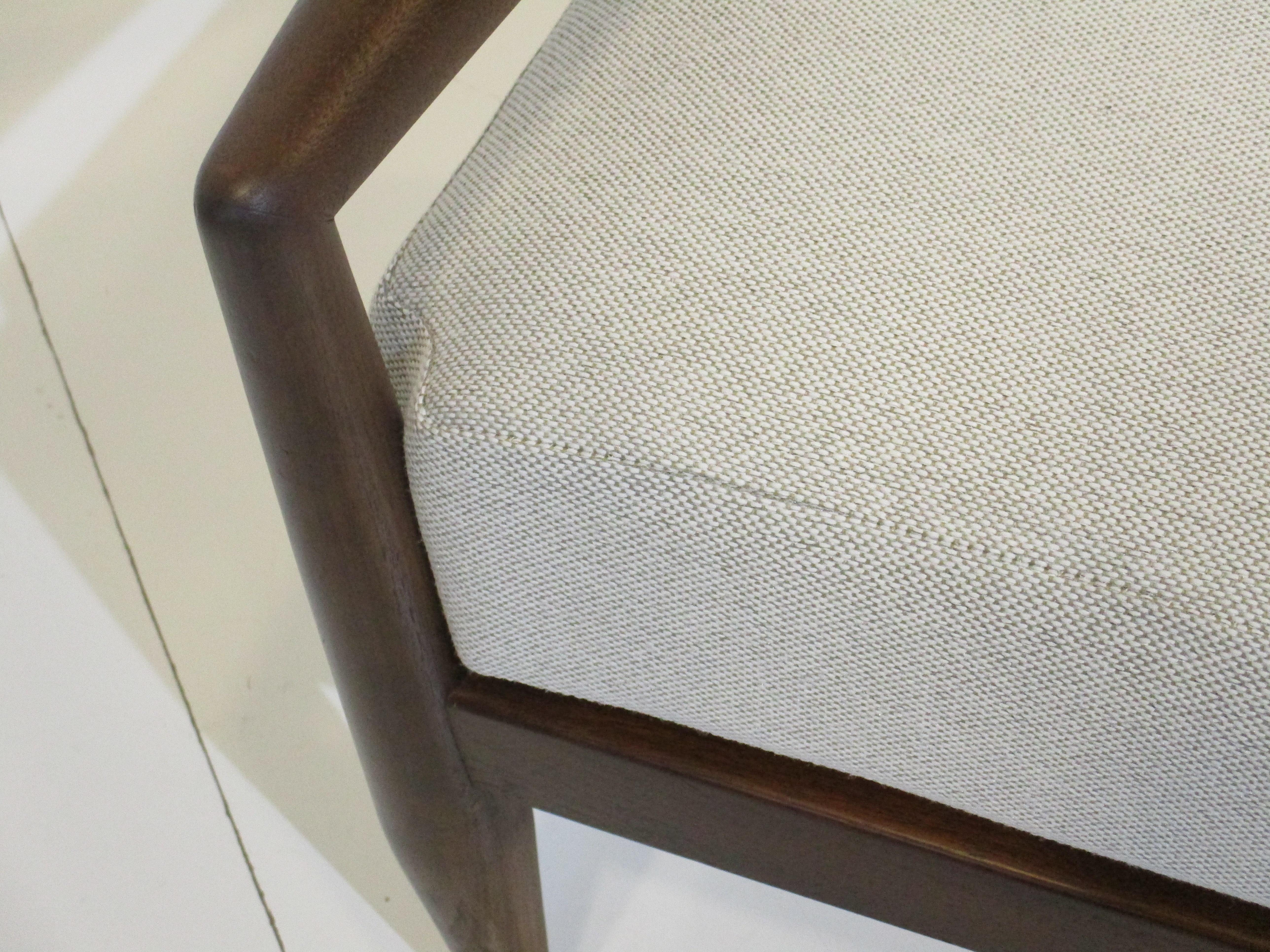 Adrian Pearsall 843-C Walnut Lounge Chair for Craft Associates 1
