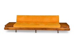 Adrian Pearsall Canapé à plateforme rembourré orange du milieu du siècle dernier