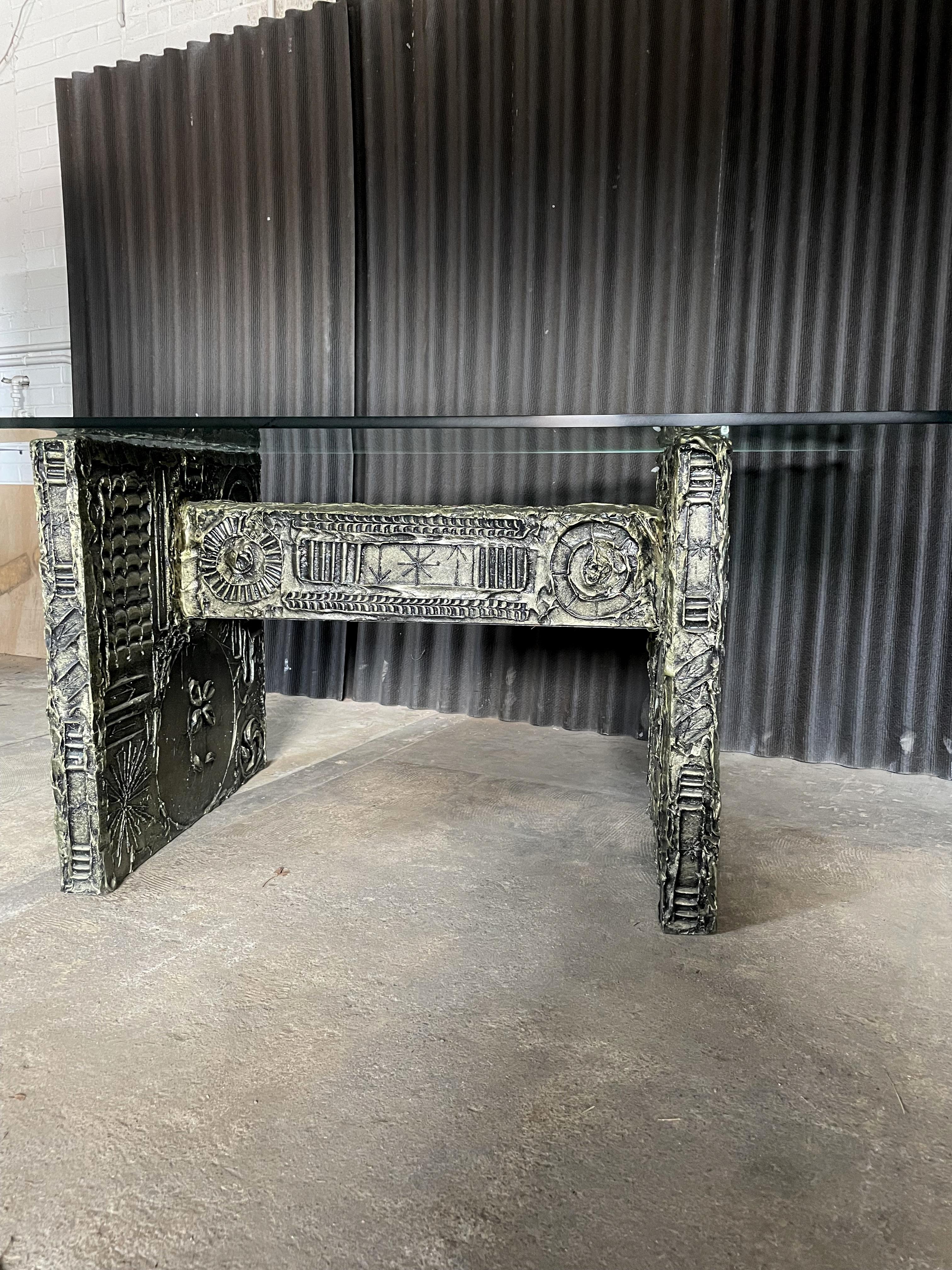 Beautiful example of Designer, Adrian Pearsall's skills.
This Gorgeous table is part of a 10 piece set that all came from the same credible time capsule home.

The brutalist resin design is always an eye catcher and these pieces are timeless and