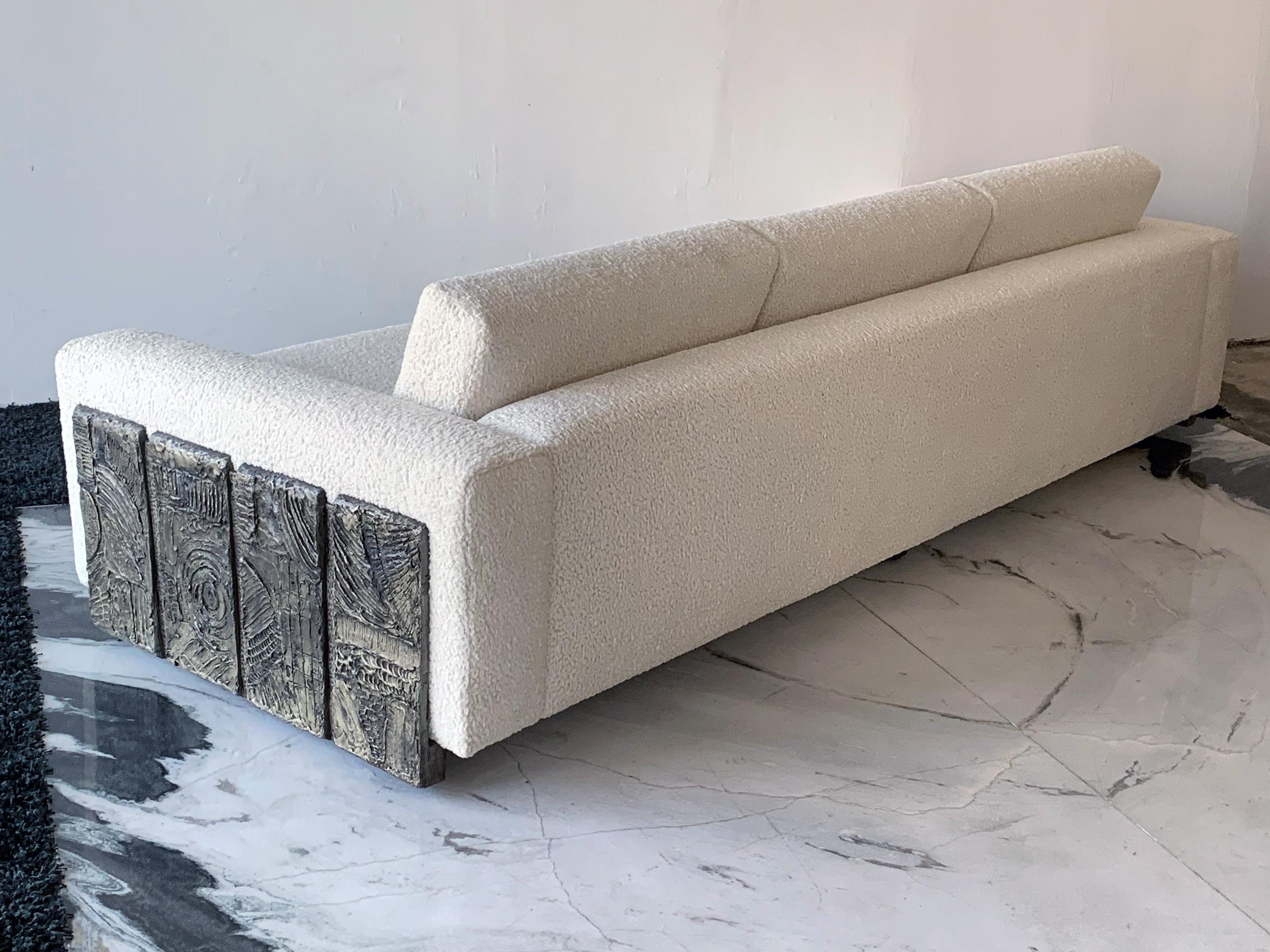 Adrian Pearsall Brutalist Panel Sofa in Ivory Boucle In Good Condition In Culver City, CA