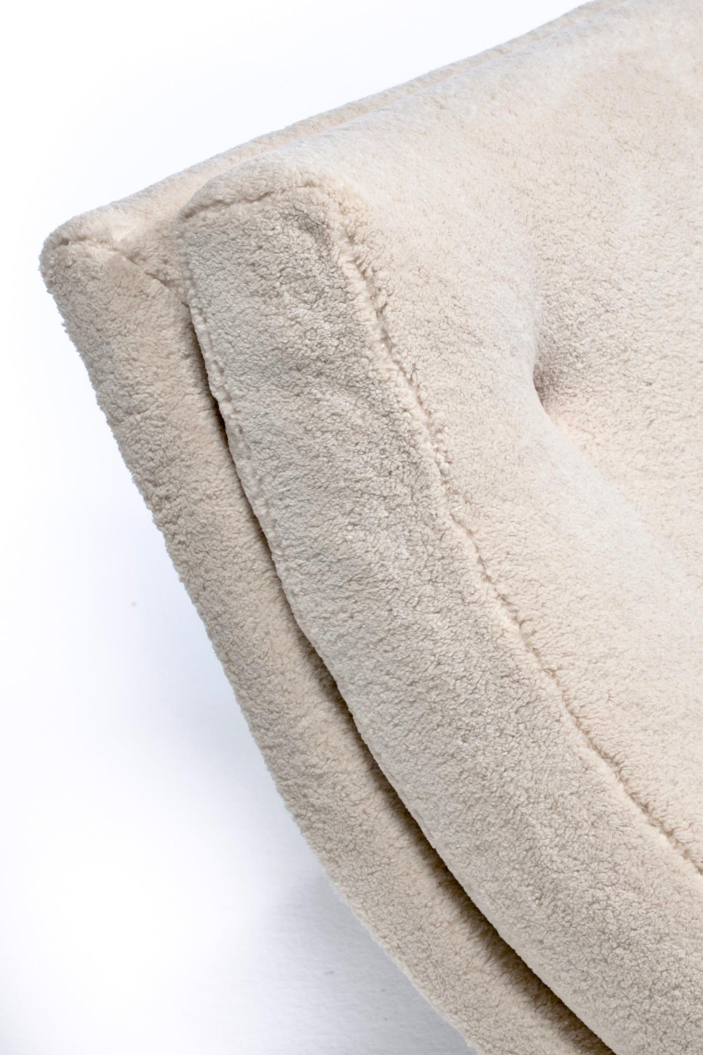 Adrian Pearsall Chaise Lounge Rocker in finto shearling color sabbia pallida in vendita 10