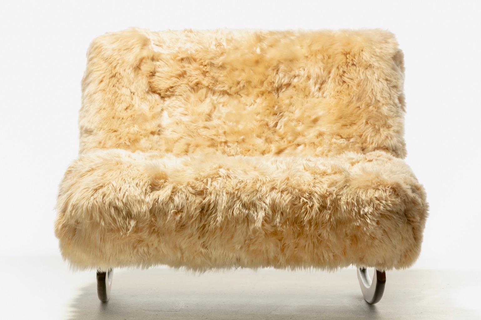 fluffy chaise lounge