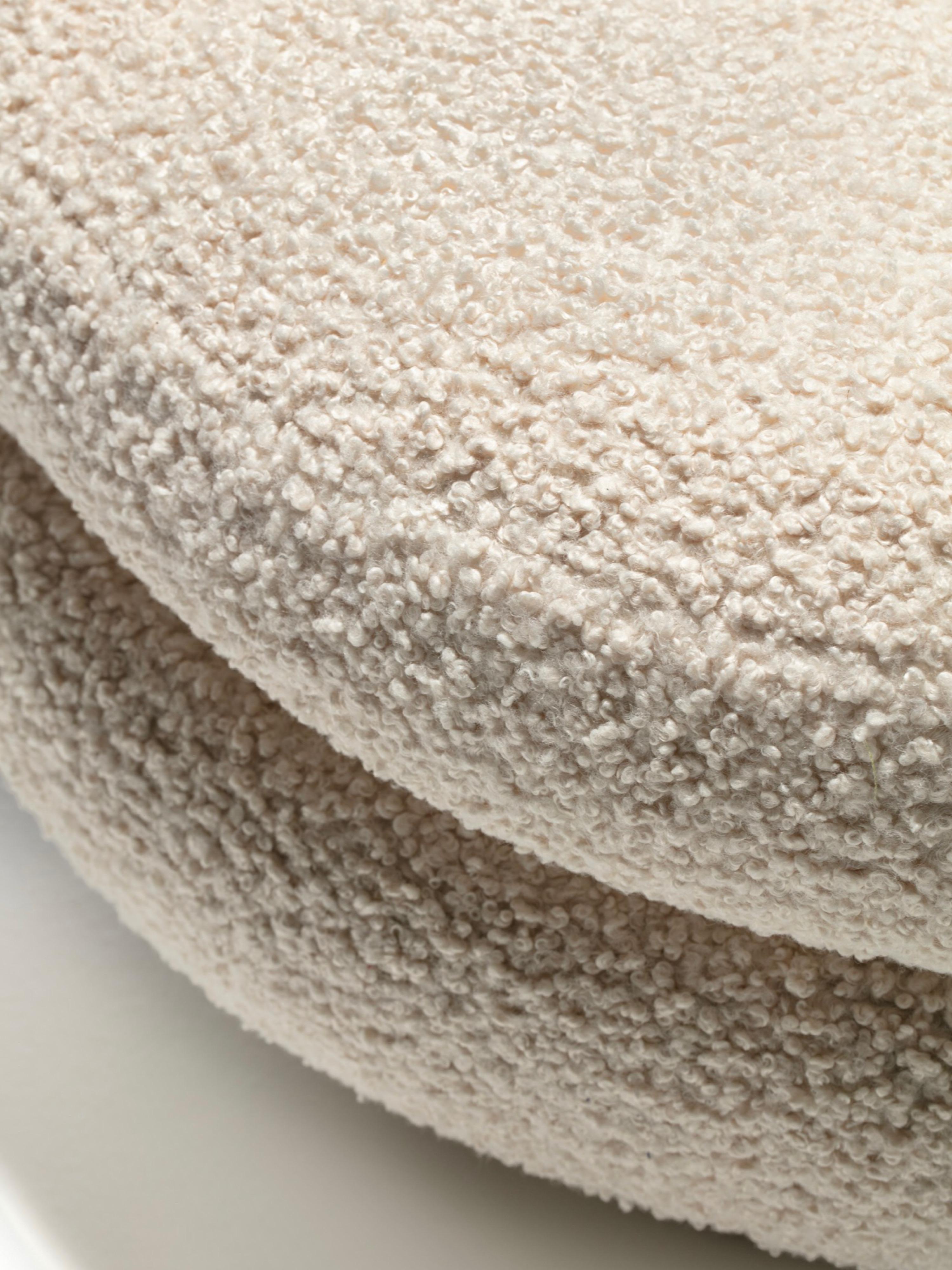 Adrian Pearsall Channel Modernity CHANNELS en bouclé blanc ivoire en vente 3