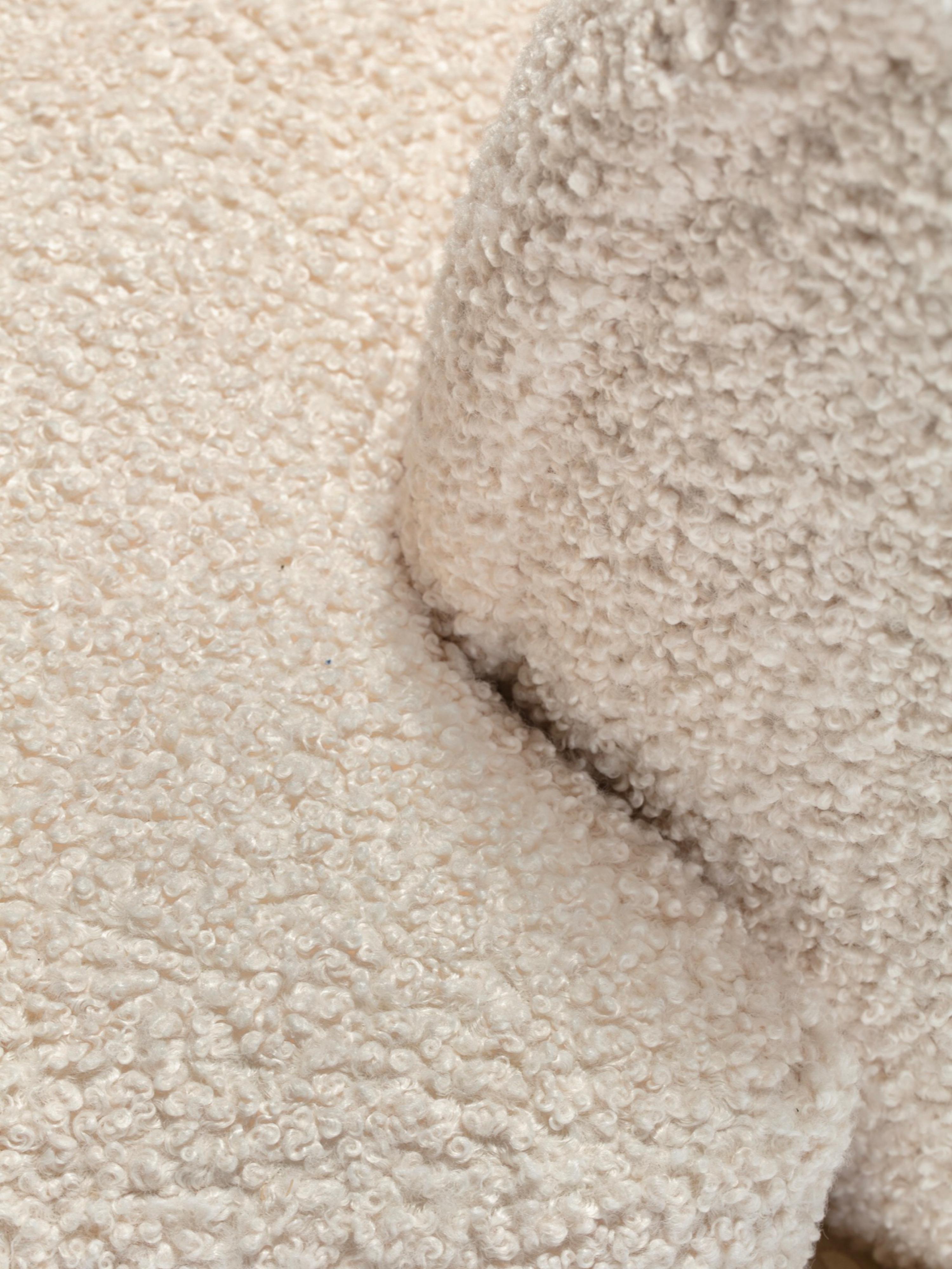 Adrian Pearsall Channel Modernity CHANNELS en bouclé blanc ivoire en vente 4