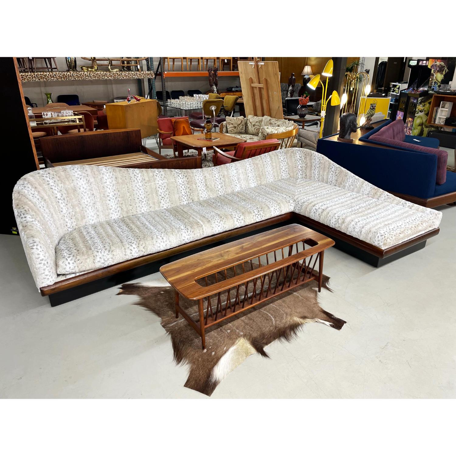 Adrian Pearsall Cloud-Sofa für Craft Associates, vollständig restauriert im Angebot 1