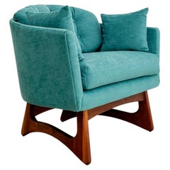 Adrian Pearsall Club Chair avec base en noyer sculpté - New Teal Upholstery