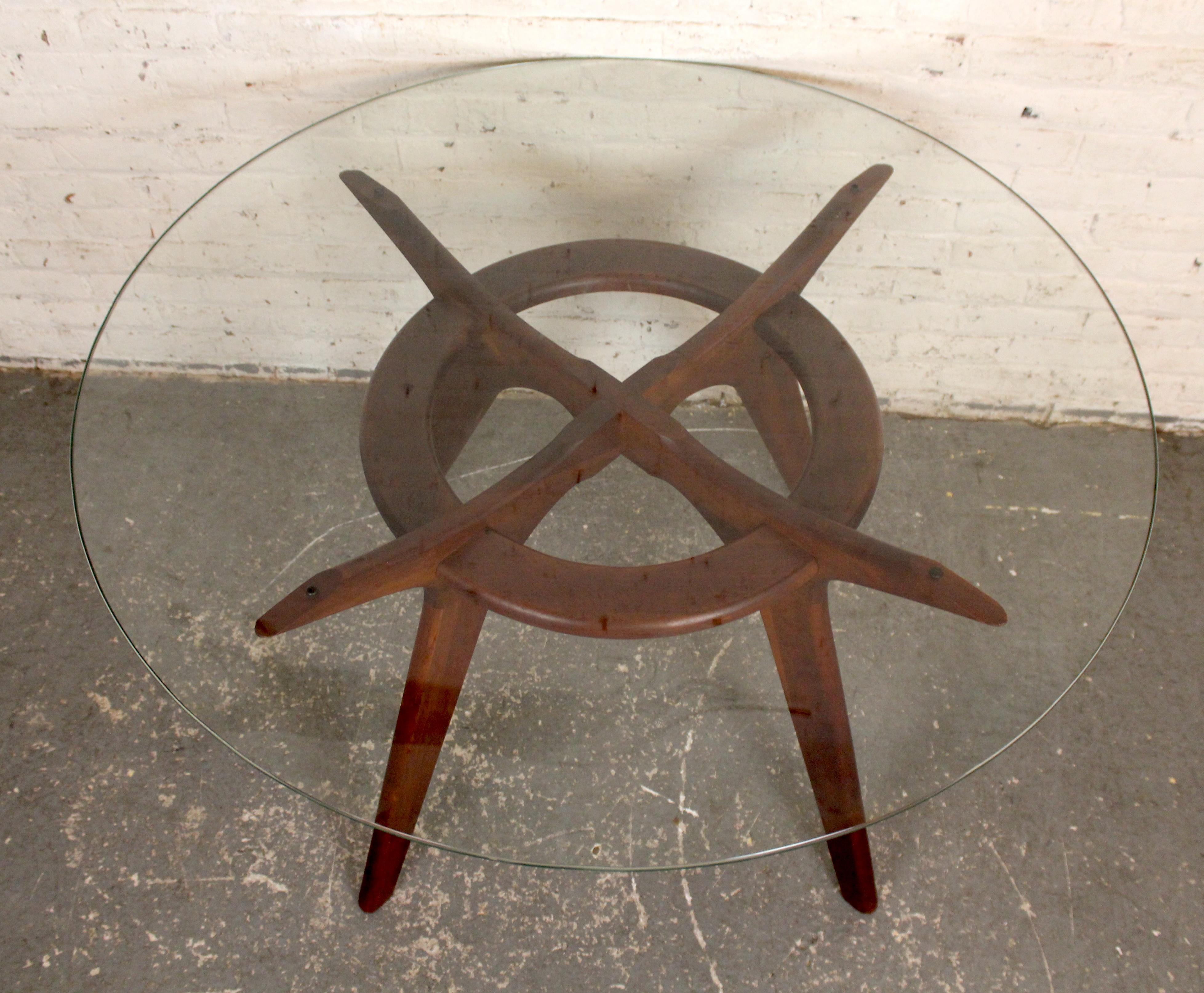 Llamativa mesa de comedor moderna de mediados de siglo diseñada por Adrian Pearsall para Craft Associates, con la icónica base escultórica 