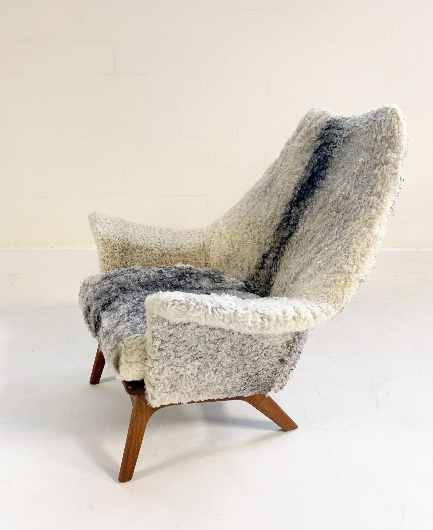 North American Adrian Pearsall for Craft Associates 1611 C Chair Restored in Gotland Sheepskin