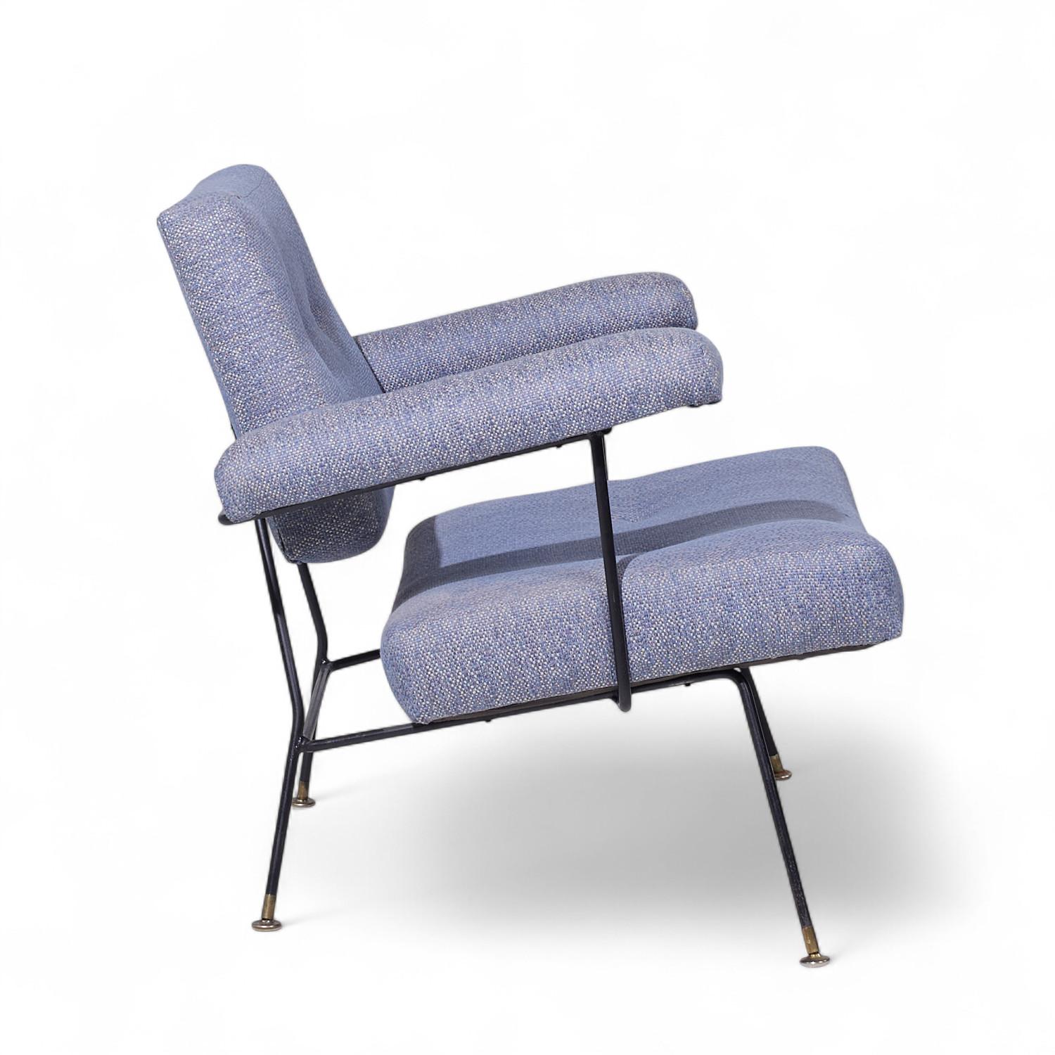 Adrian Pearsall per Craft Associates 104C Sedie da salotto in ferro del Medioevo - Coppia in vendita 3