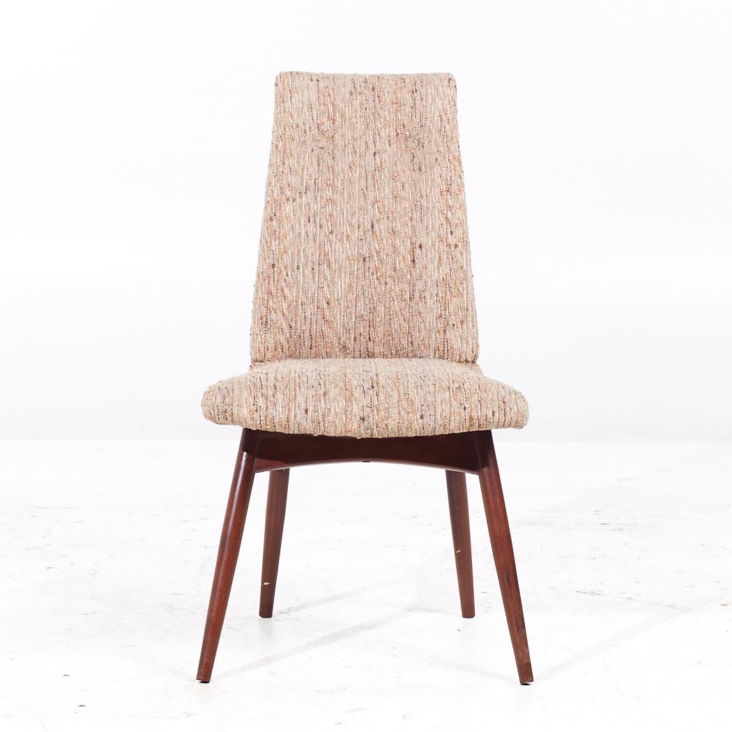 Adrian Pearsall for Craft Associates 1613-C MCM Walnut Dining Chairs - Set of 6 (chaises de salle à manger en noyer MCM) Bon état - En vente à Countryside, IL