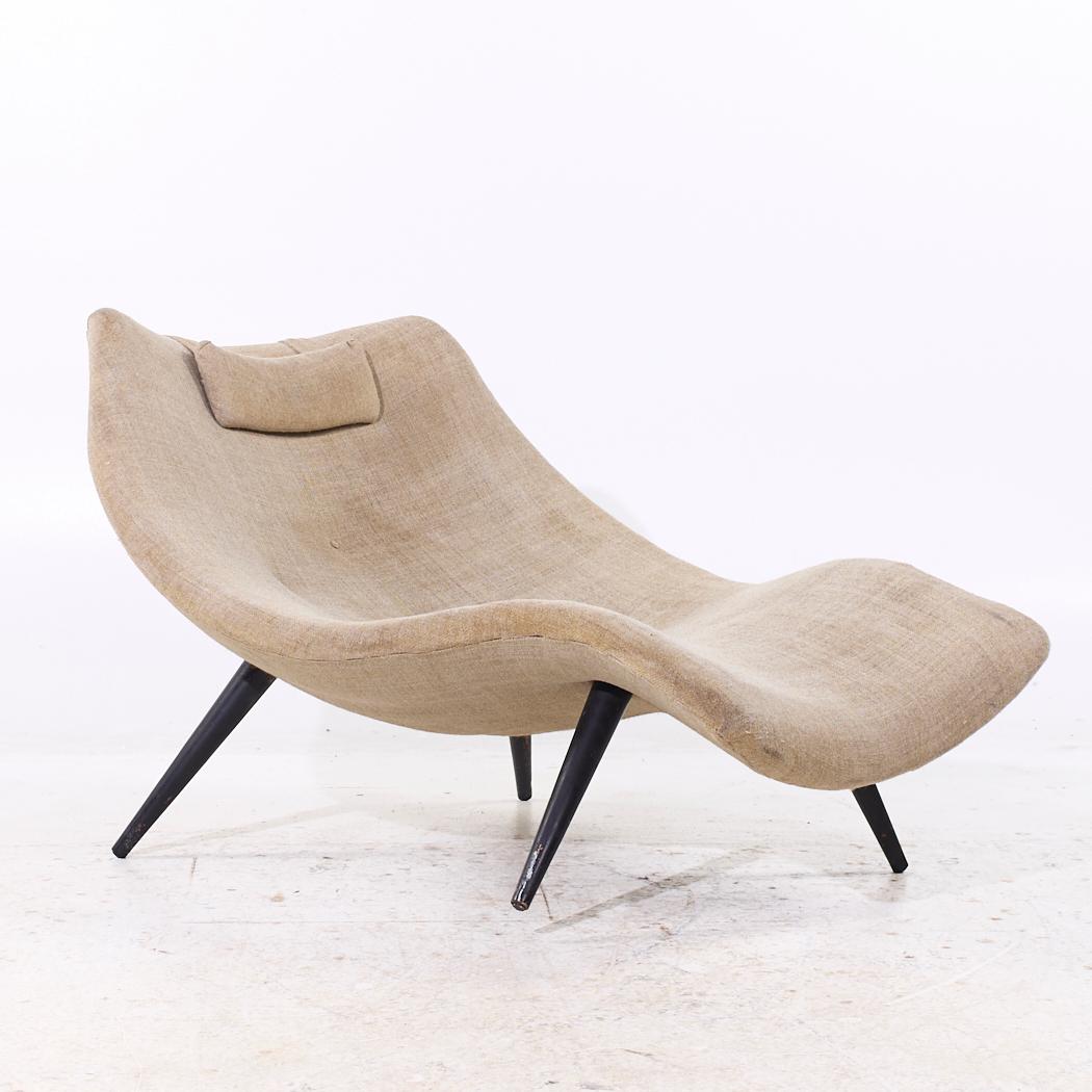 Mid-Century Modern Adrian Pearsall for Craft Associates 1828-C Mid Century Walnut Chaise Lounge For Sale