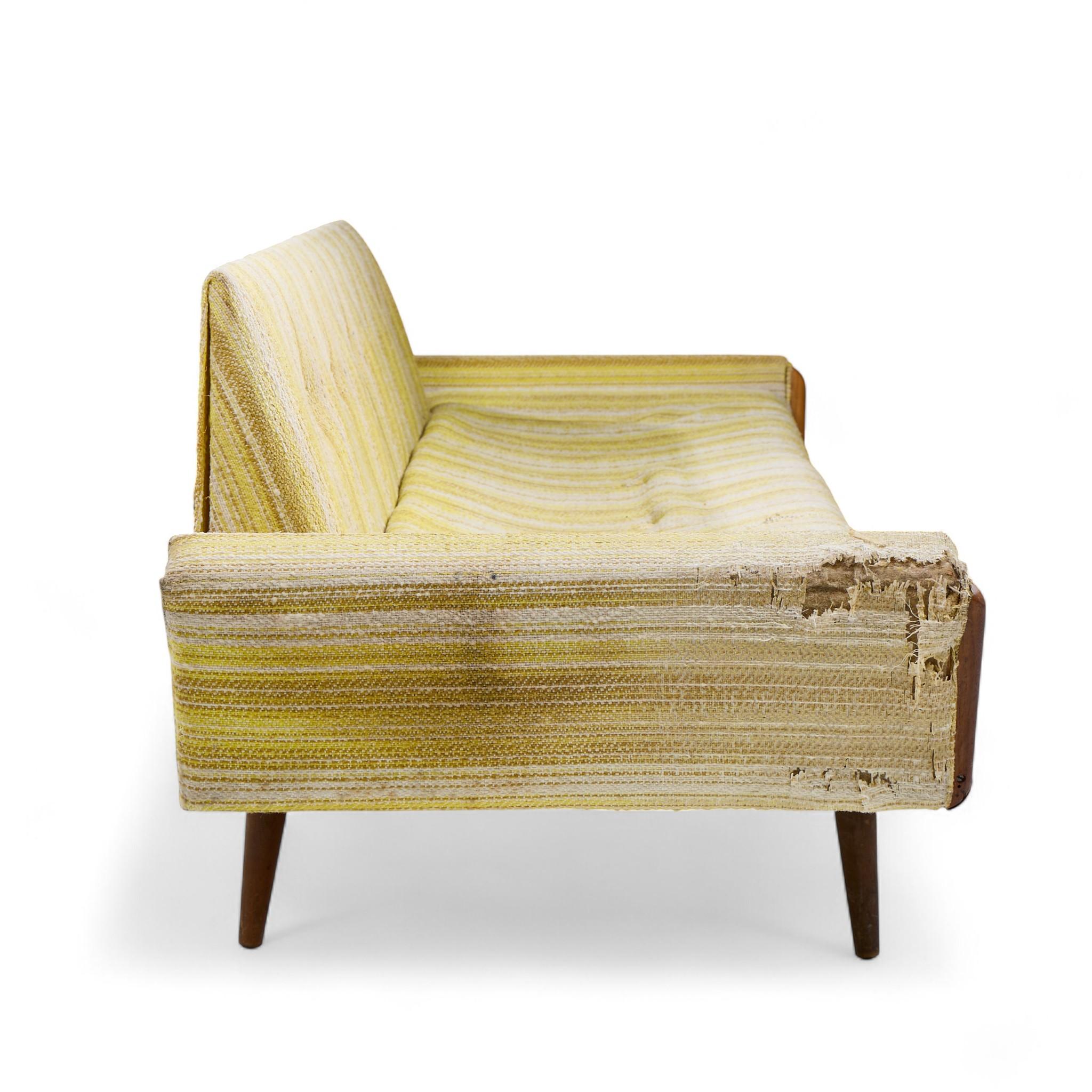 Adrian Pearsall for Craft Associates 2000-S Mid Century Walnut Gondola Sofa en venta 1