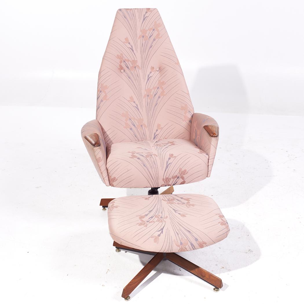 Adrian Pearsall für Craft Associates 2174C MCM Loungesessel aus Nussbaumholz mit Ottomane im Angebot 2