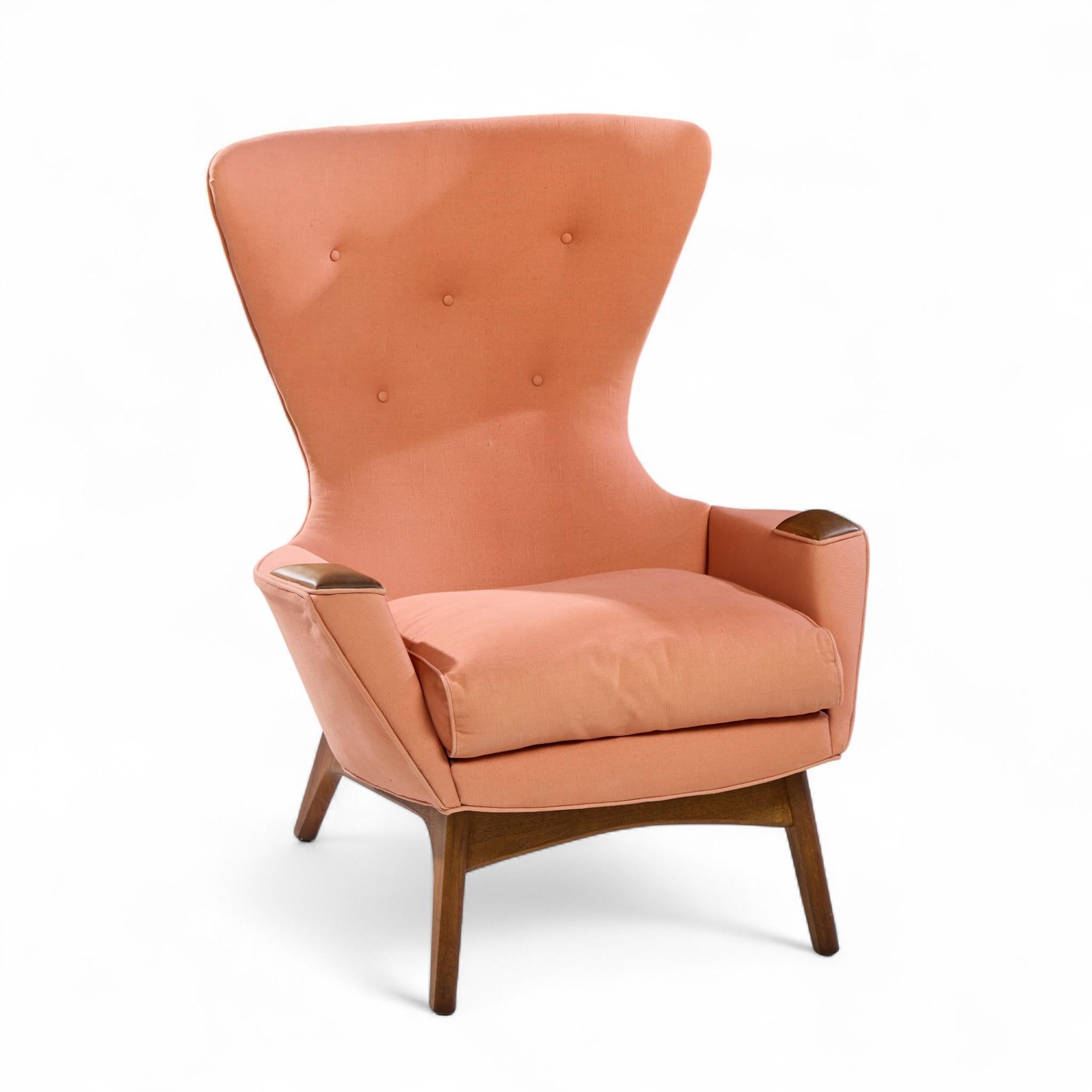 Adrian Pearsall for Craft Associates 2231-C Walnut Wing High Back Chair (chaise à dossier haut en noyer) en vente 2