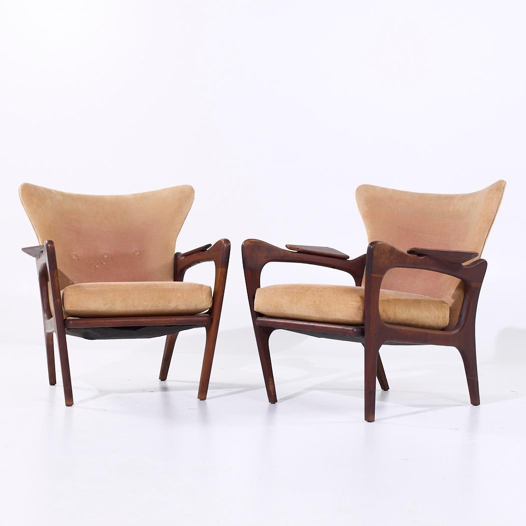 Mid-Century Modern Adrian Pearsall for Craft Associates 2291-C MCM Walnut Lounge Chair - Pair (Paire) en vente