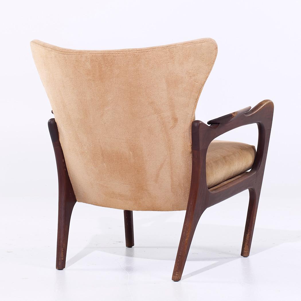 Tissu d'ameublement Adrian Pearsall for Craft Associates 2291-C MCM Walnut Lounge Chair - Pair (Paire) en vente