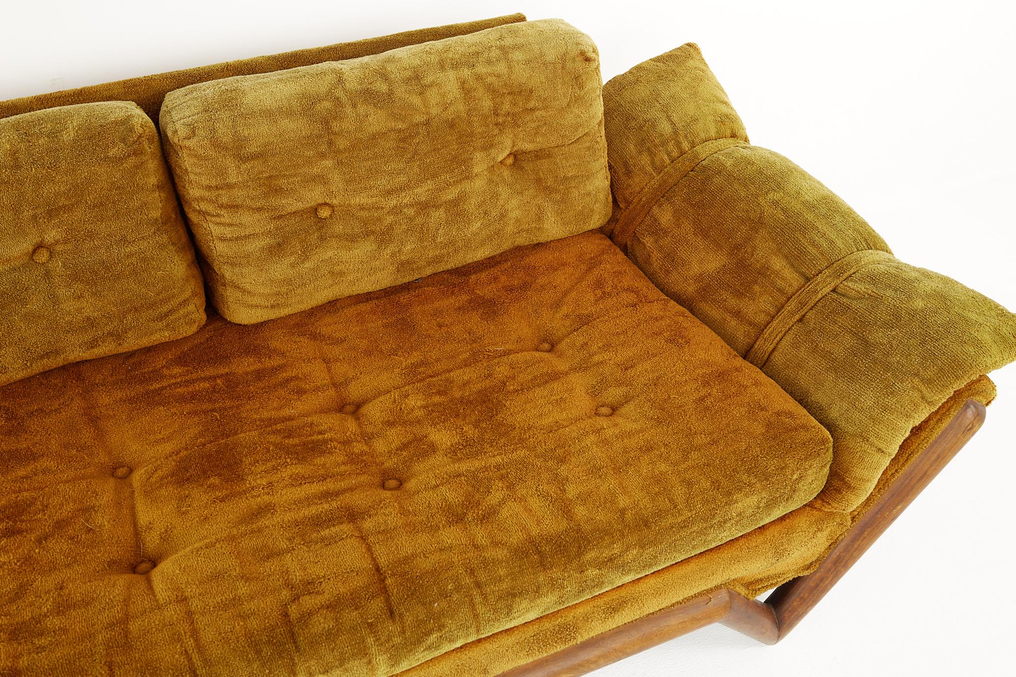 Adrian Pearsall for Craft Associates 3780 Mid Century Sofa 4