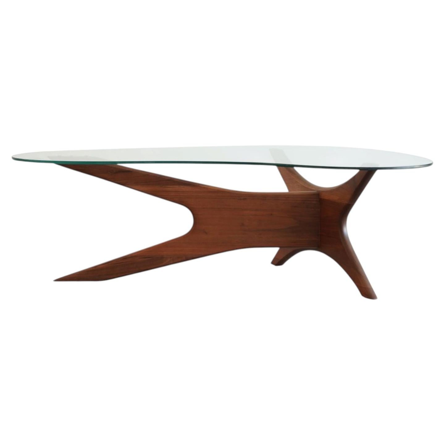 Adrian Pearsall pour Craft Associates Table basse asymétrique en noyer, C.C. années 1950