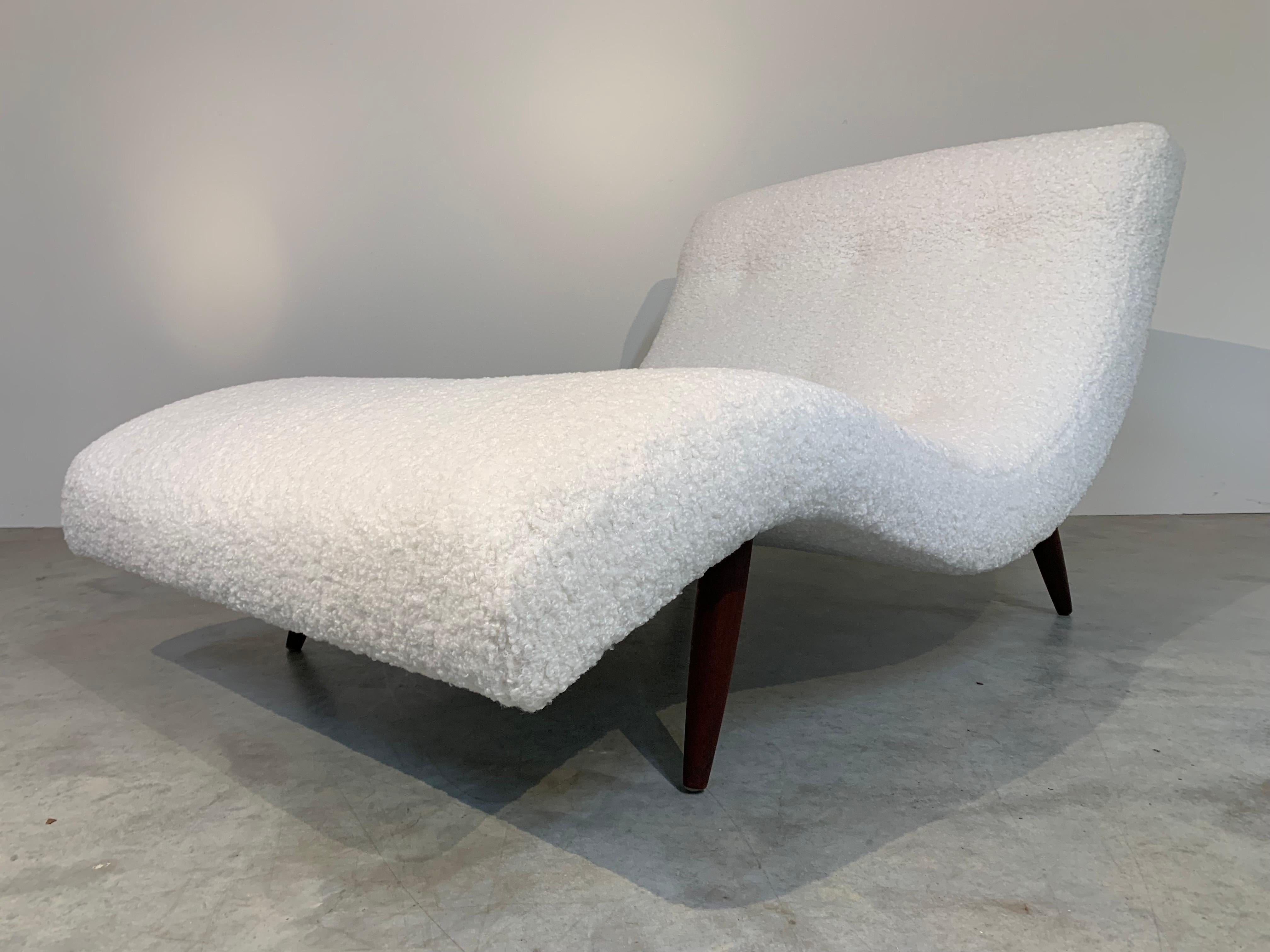 American Adrian Pearsall for Craft Associates Double Wave Chaise in Fresh Boucle
