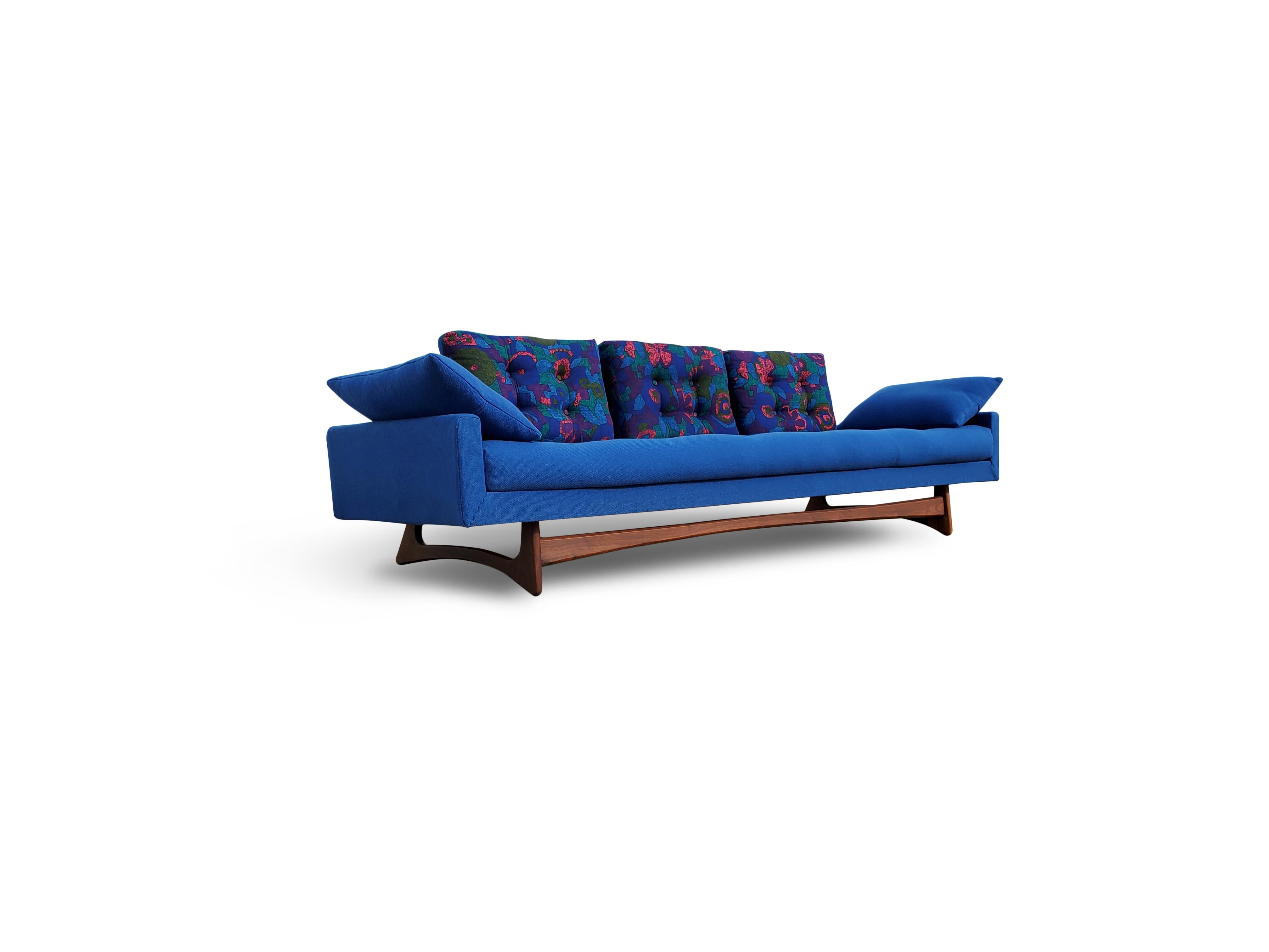 Adrian Pearsall for Craft Associates Gondola sofa.