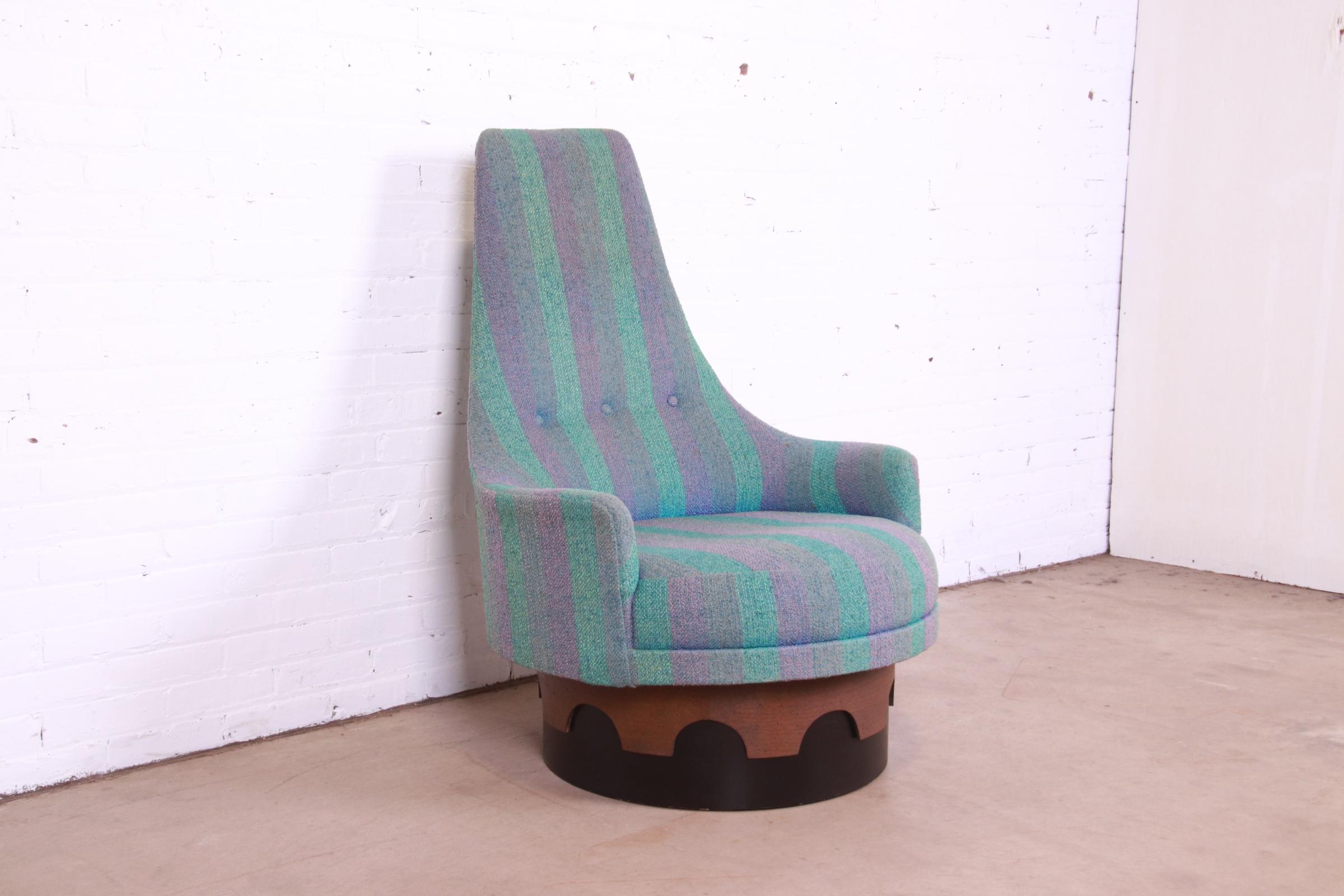 Upholstery Adrian Pearsall for Craft Associates High Back Swivel Lounge Chair, 1960s