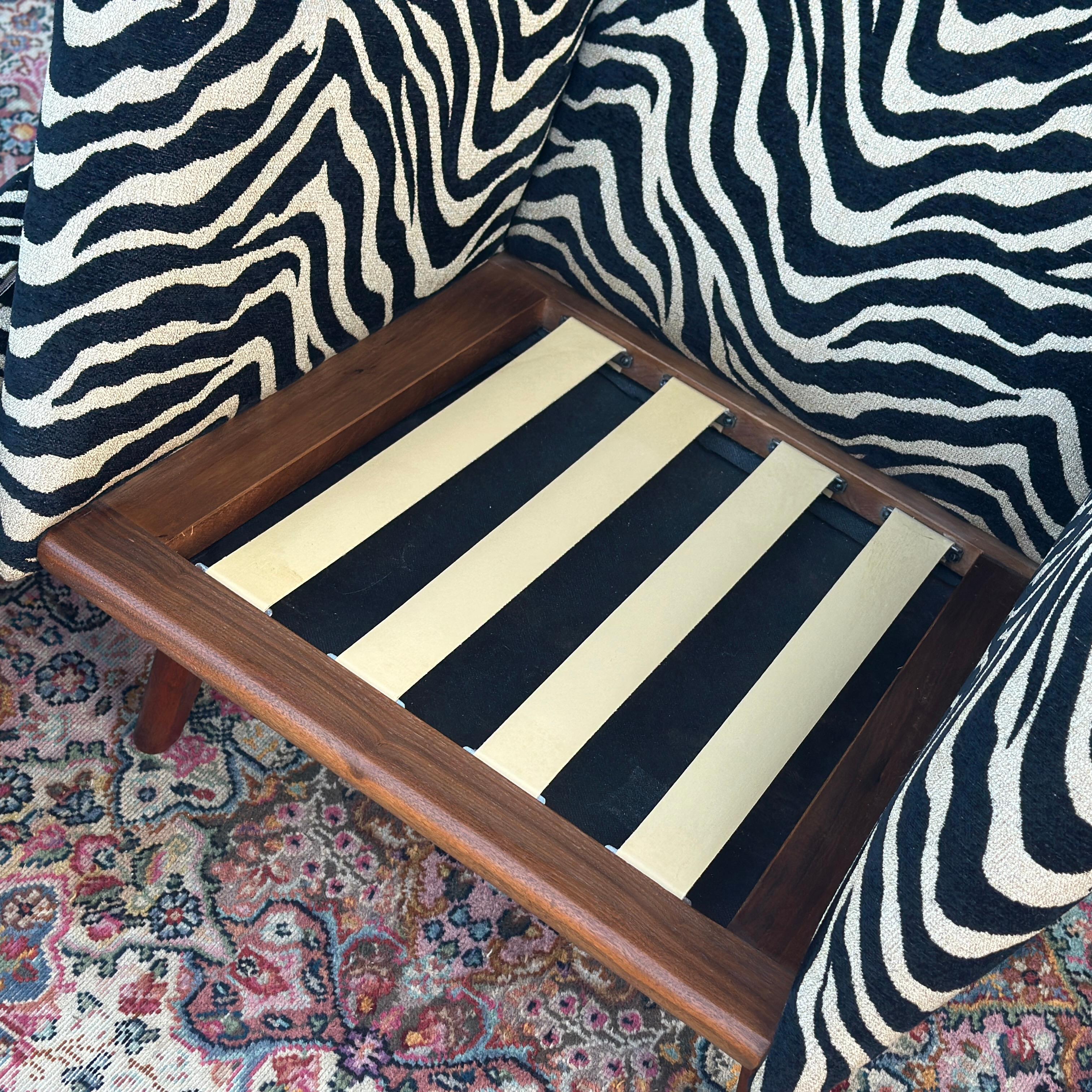 20th Century Adrian Pearsall for Craft Associates Inc. Model 2206 Sculptural Wing Chair For Sale