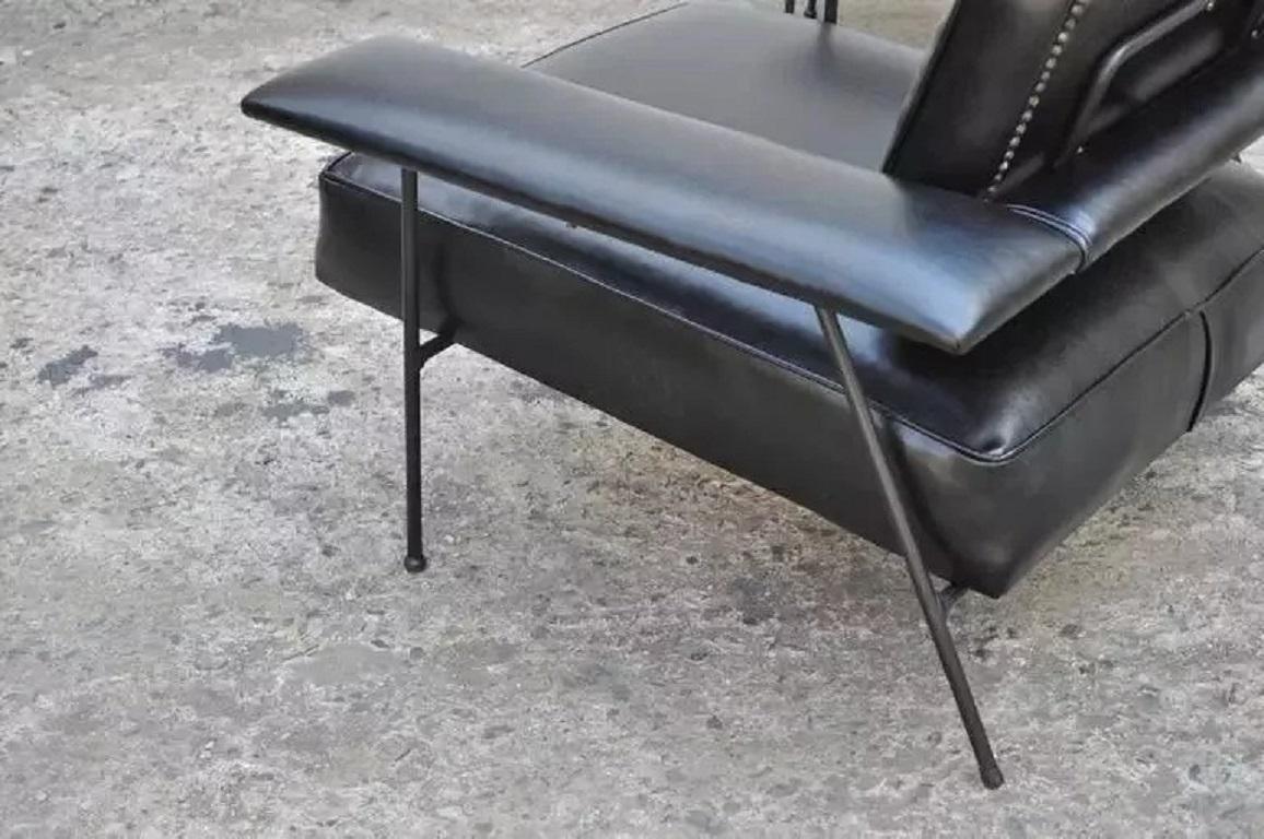 Adrian Pearsall pour Craft Associates Chaise longue et ottoman en cuir à armature en fer en vente 2