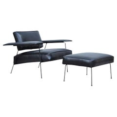 Adrian Pearsall pour Craft Associates Chaise longue et ottoman en cuir à armature en fer