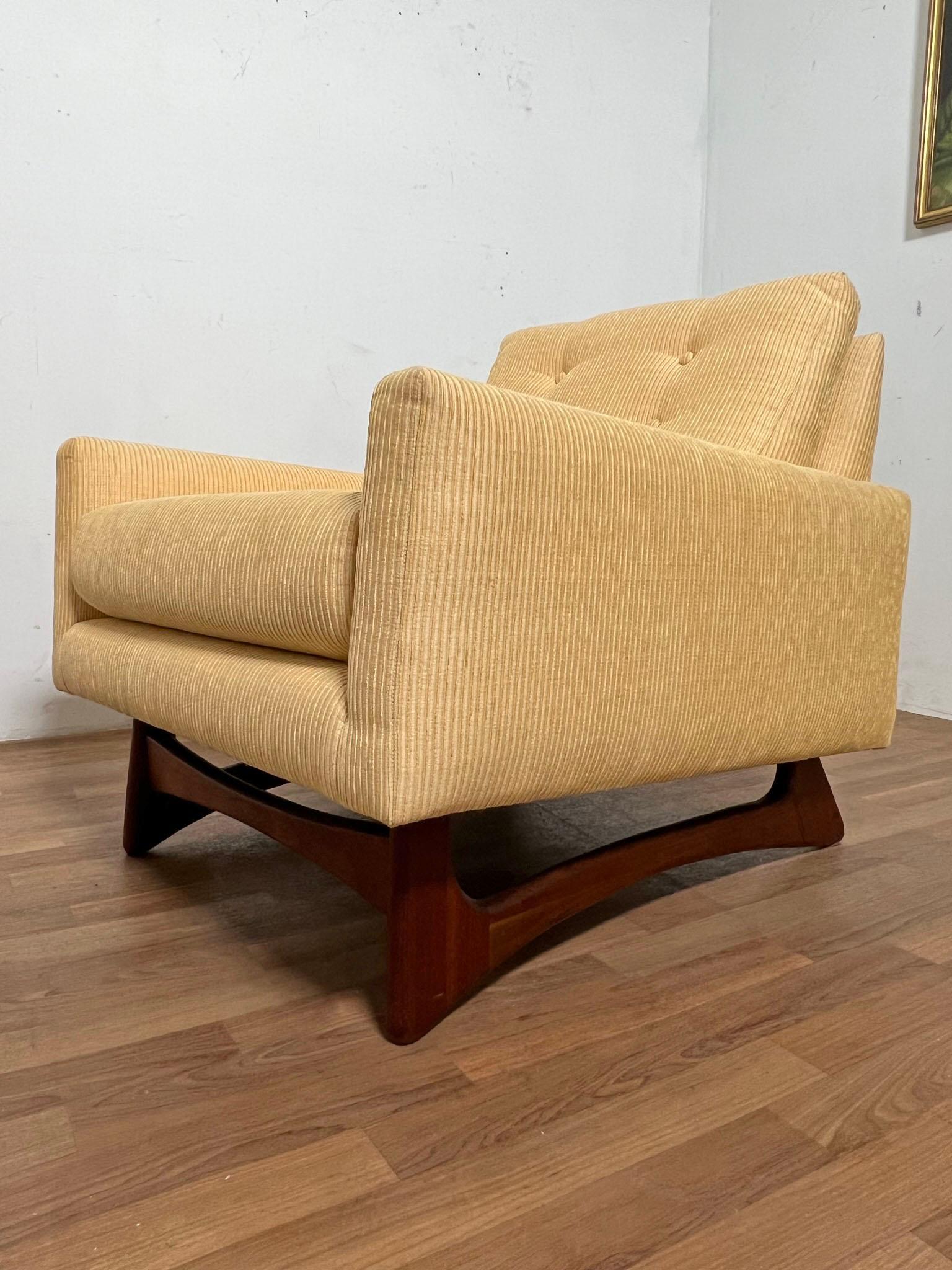 Mid-Century Modern Adrian Pearsall for Craft Associates Lounge Chair and Ottoman, circa 1960s For Sale