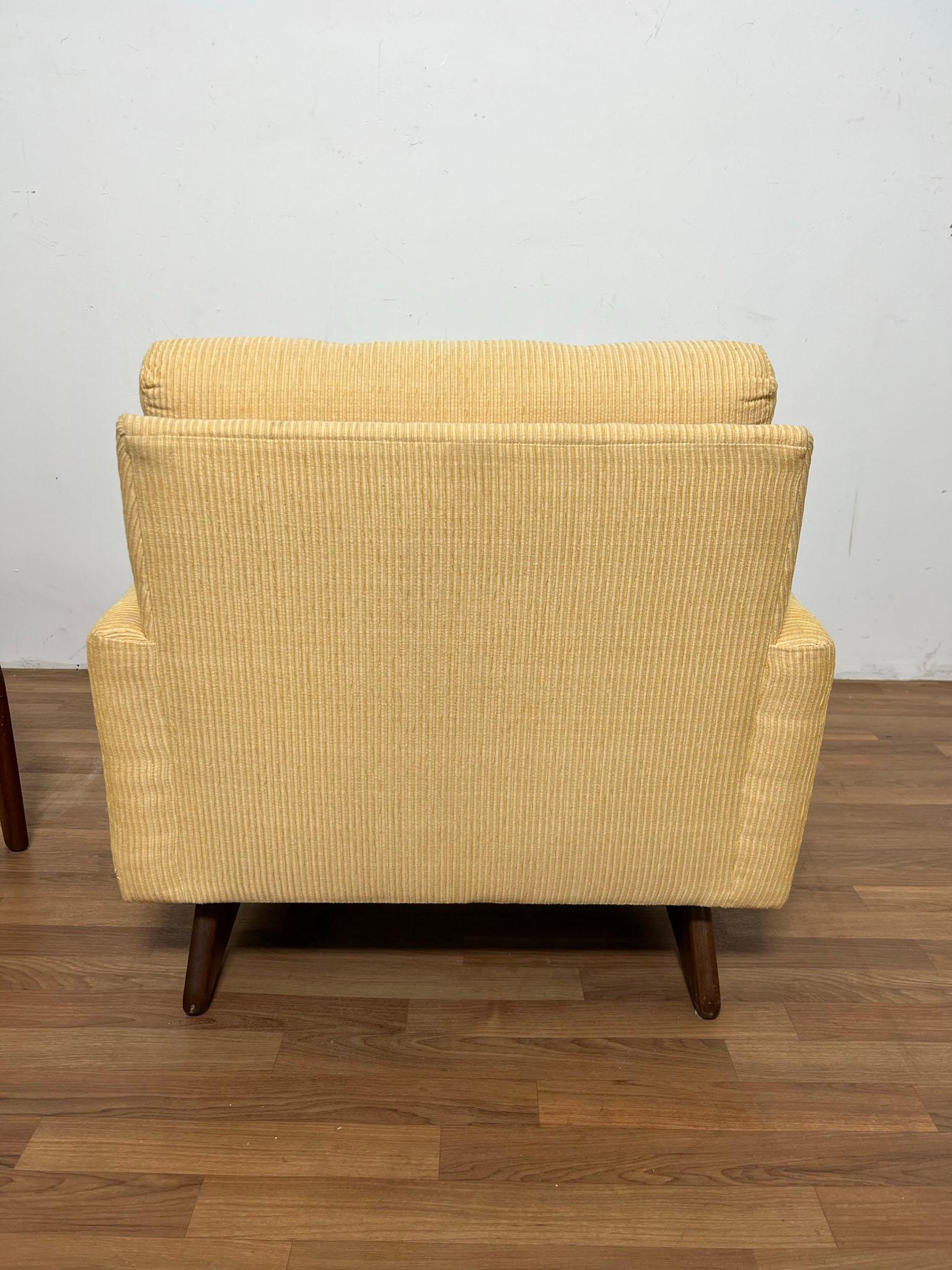 Mid-20th Century Adrian Pearsall for Craft Associates Lounge Chair and Ottoman, circa 1960s For Sale