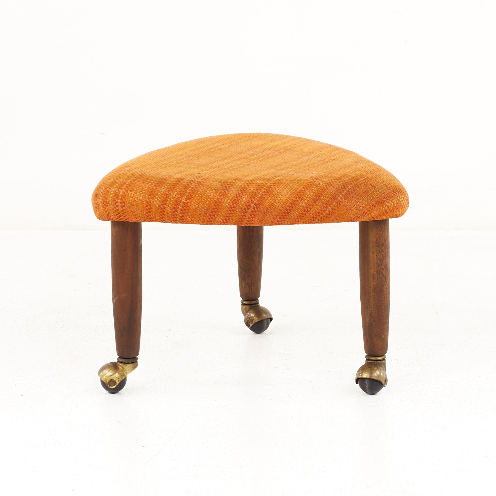 Late 20th Century Adrian Pearsall for Craft Associates MCM Walnut Ottoman on Casters, a Pair