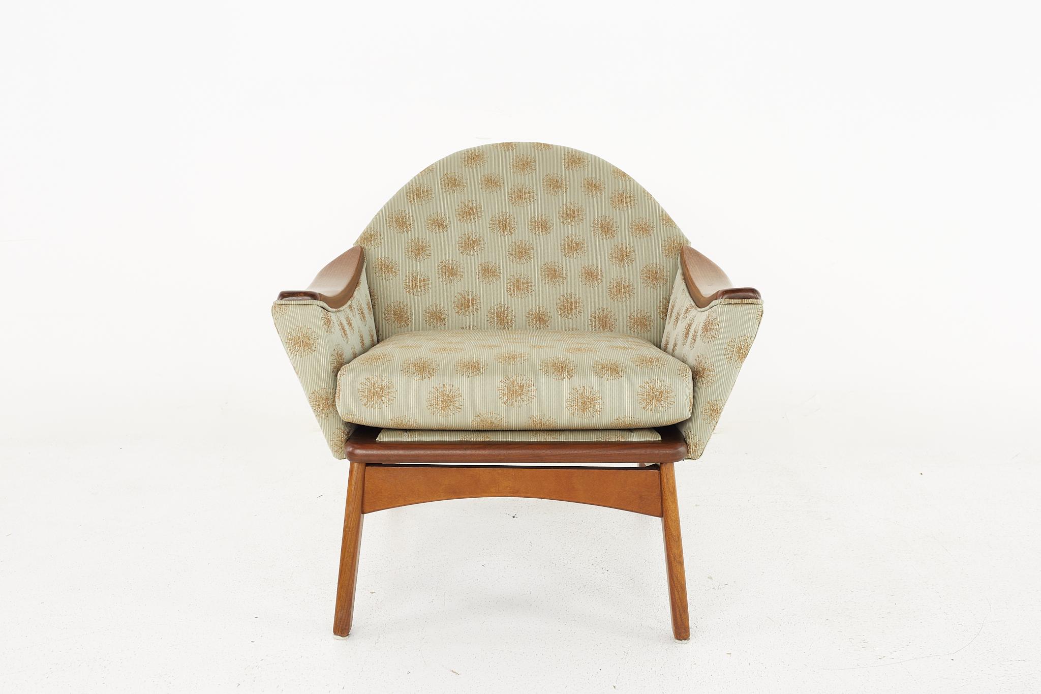 Adrian Pearsall for Craft Associates Mid Century Highback Lounge Chair

This lounge chair measures: 29.75 wide x 20 deep x 37 high, with a seat height of 16 and arm height/chair clearance 20 inches

All pieces of furniture can be had in what we call
