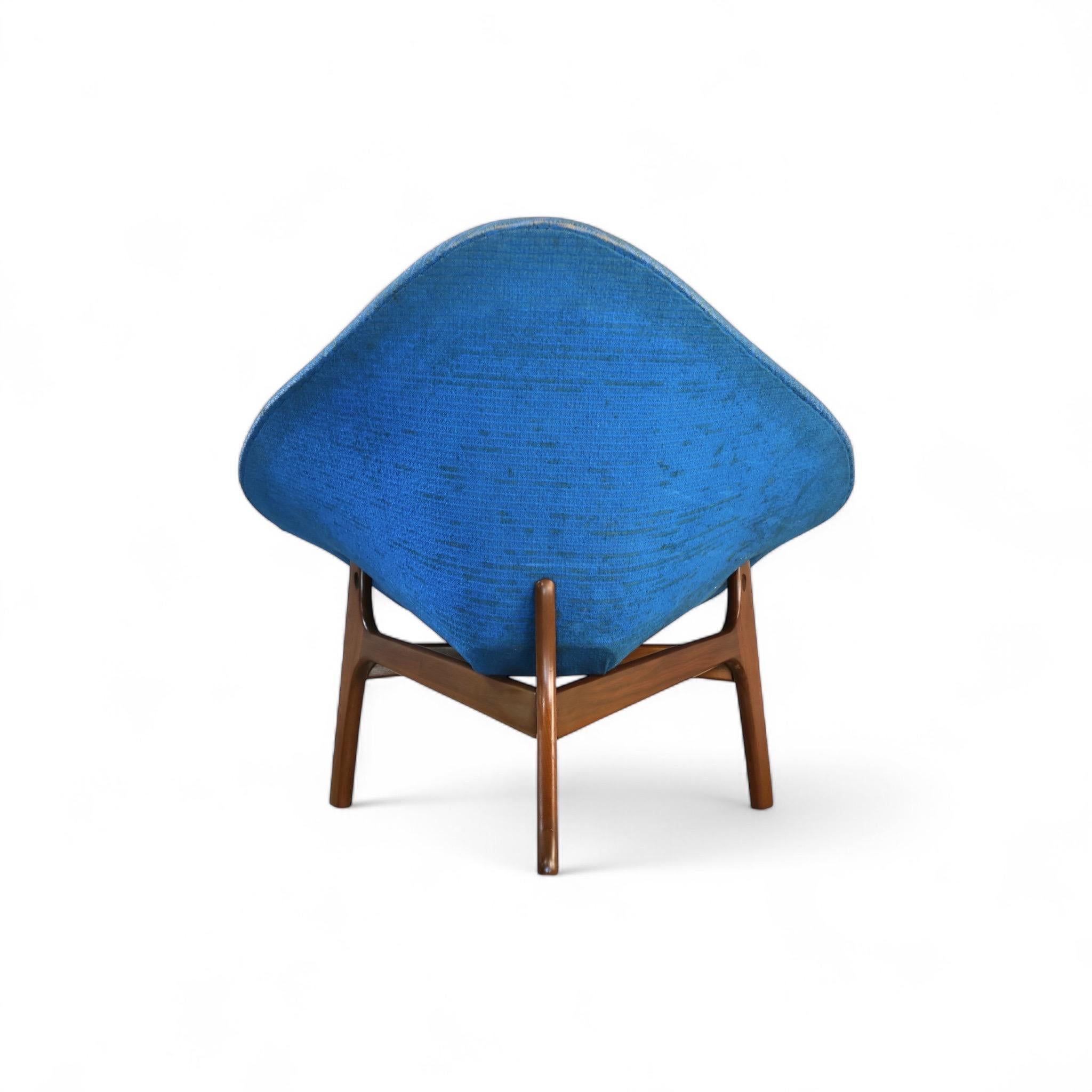 Adrian Pearsall for Craft Associates Mid Century Modern Coconut Lounge Chair In Good Condition For Sale In Denville, NJ