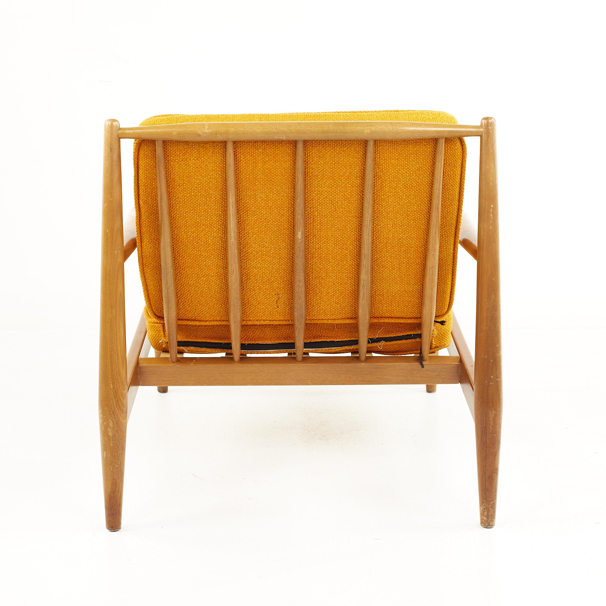 American Adrian Pearsall for Craft Associates Mid Century Spindle Back Lounge Chair For Sale