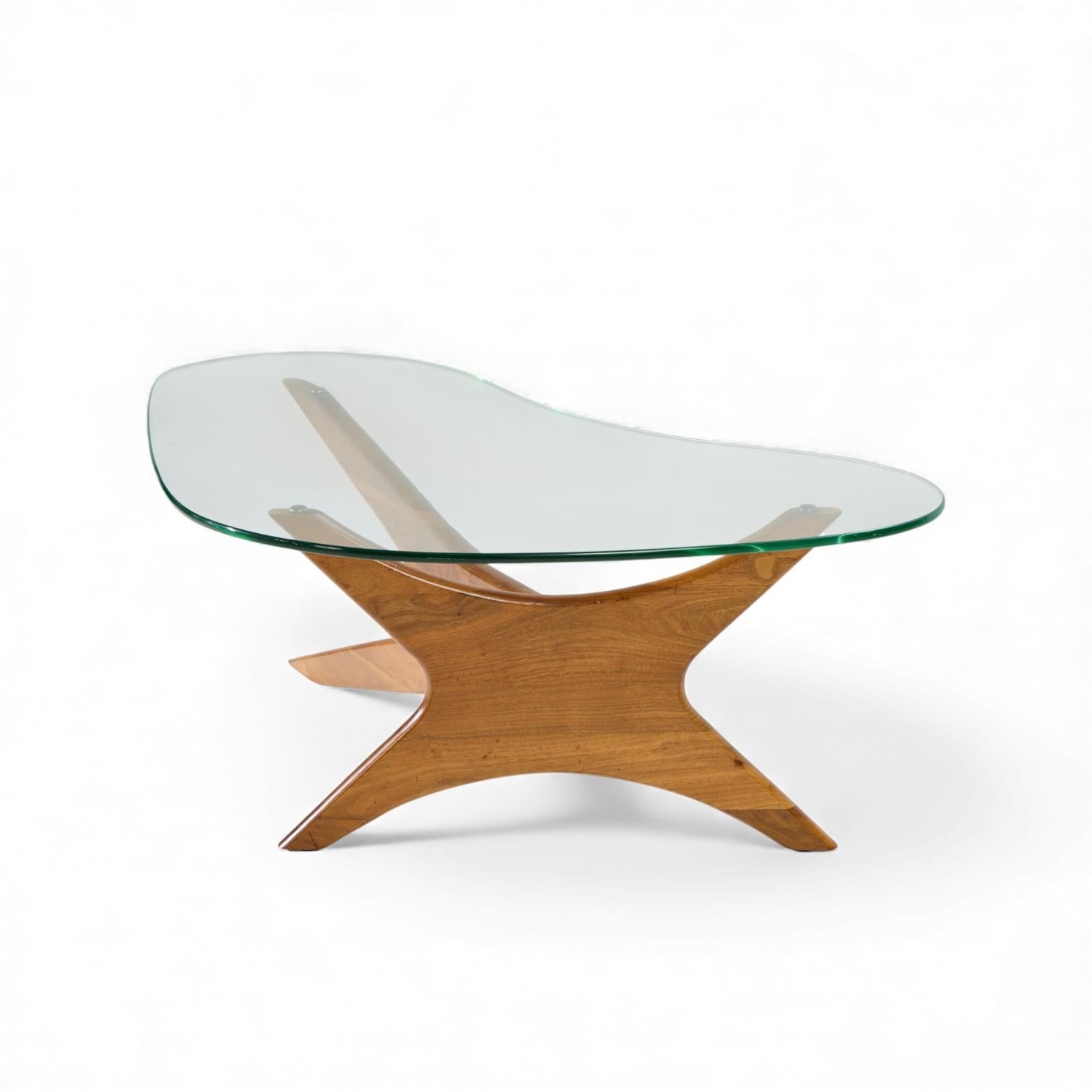 Verre Table basse Jacks en noyer du milieu du siècle d'Adrian Pearsall pour Craft Associates en vente