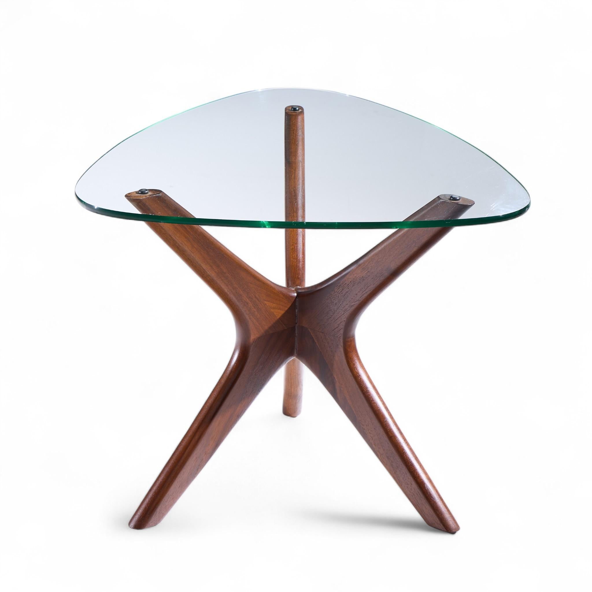 Adrian Pearsall for Craft Associates Mid Century Walnut Jacks Side Table - Pair For Sale 3