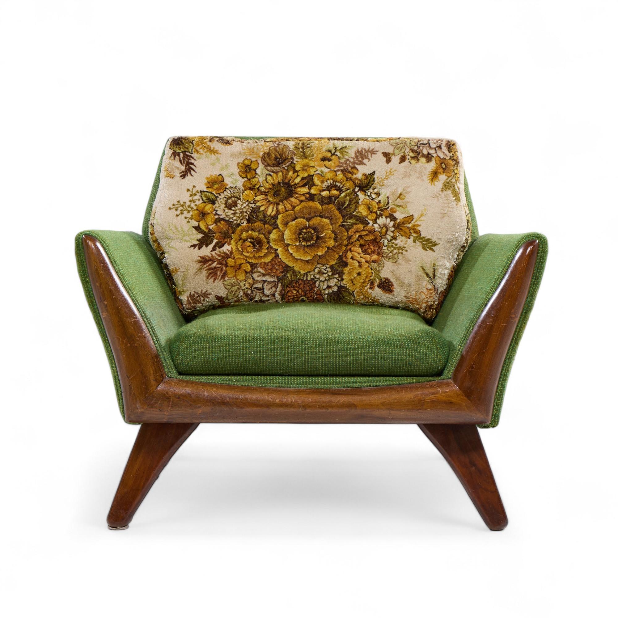 Adrian Pearsall for Craft Associates Mid Century Walnut Lounge Chair

This chair measures: 34 wide x 33 deep x 28.75 high, with a seat height of 15 and arm height/chair clearance of 21.75 inches

Good Vintage Condition - Minor Scratches on Wood