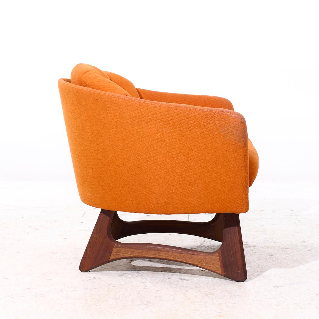 Adrian Pearsall for Craft Associates Mid Century Walnut Lounge Chair Tapicería en venta