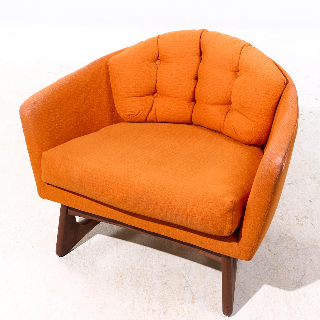 Adrian Pearsall for Craft Associates Mid Century Walnut Lounge Chair en venta 2