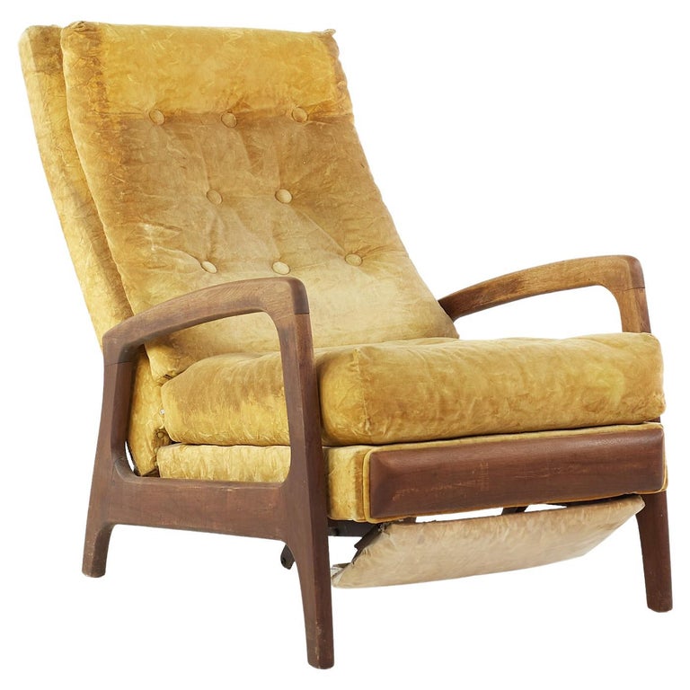 Adrian Pearsall for Craft Associates Mid Century Walnut Recliner For Sale