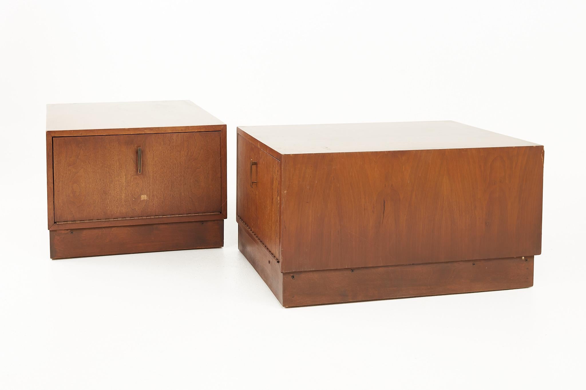 Mid-Century Modern Adrian Pearsall for Craft Associates Mid Century Walnut Side Tables, Pair For Sale