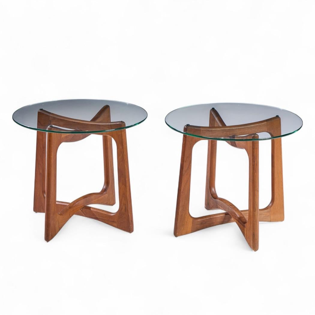 Mid-Century Modern Adrian Pearsall for Craft Associates Mid Century Walnut Side Tables - Pair en vente